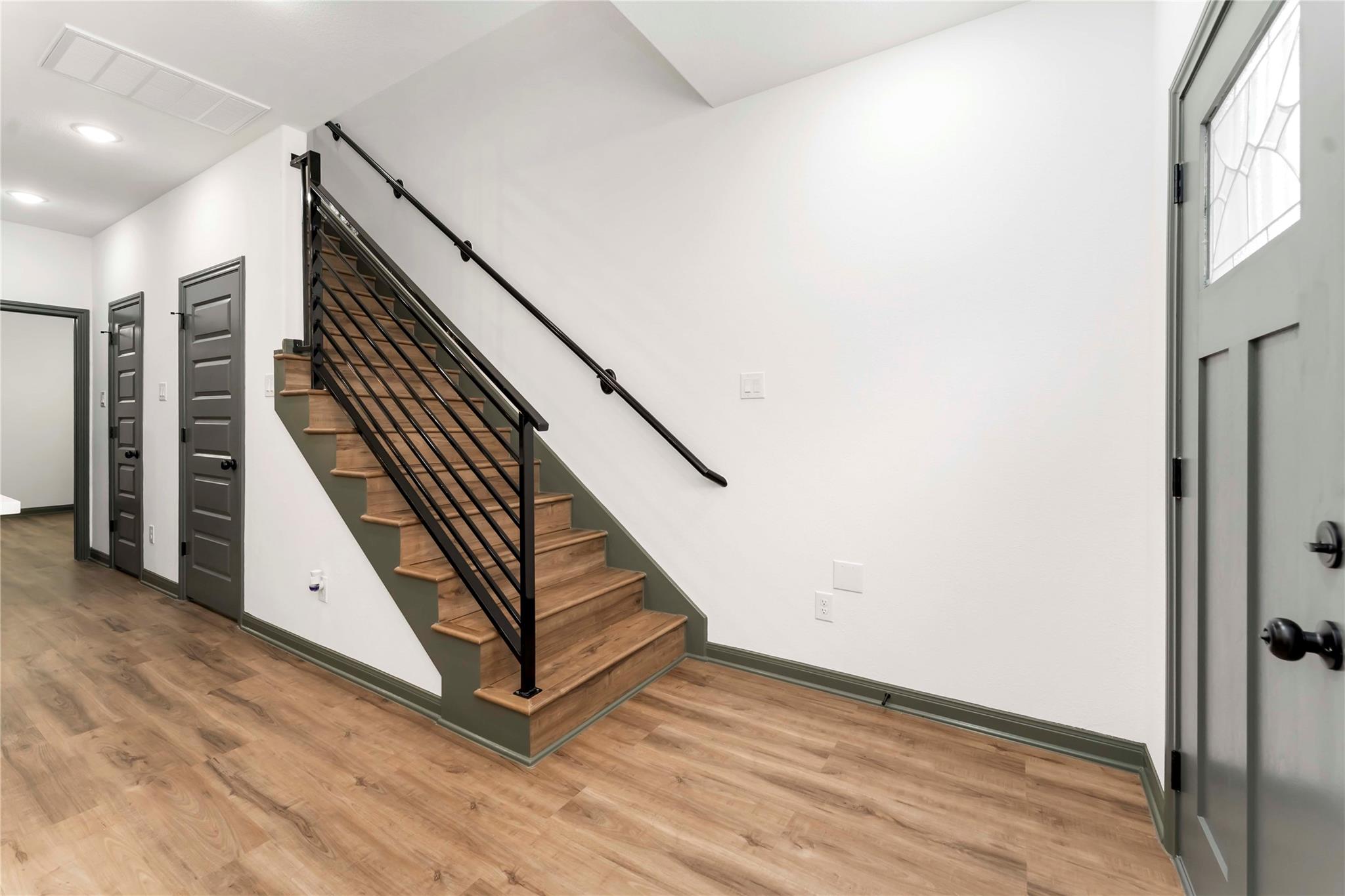 7987 Chateau Street # D, Houston Unit: D