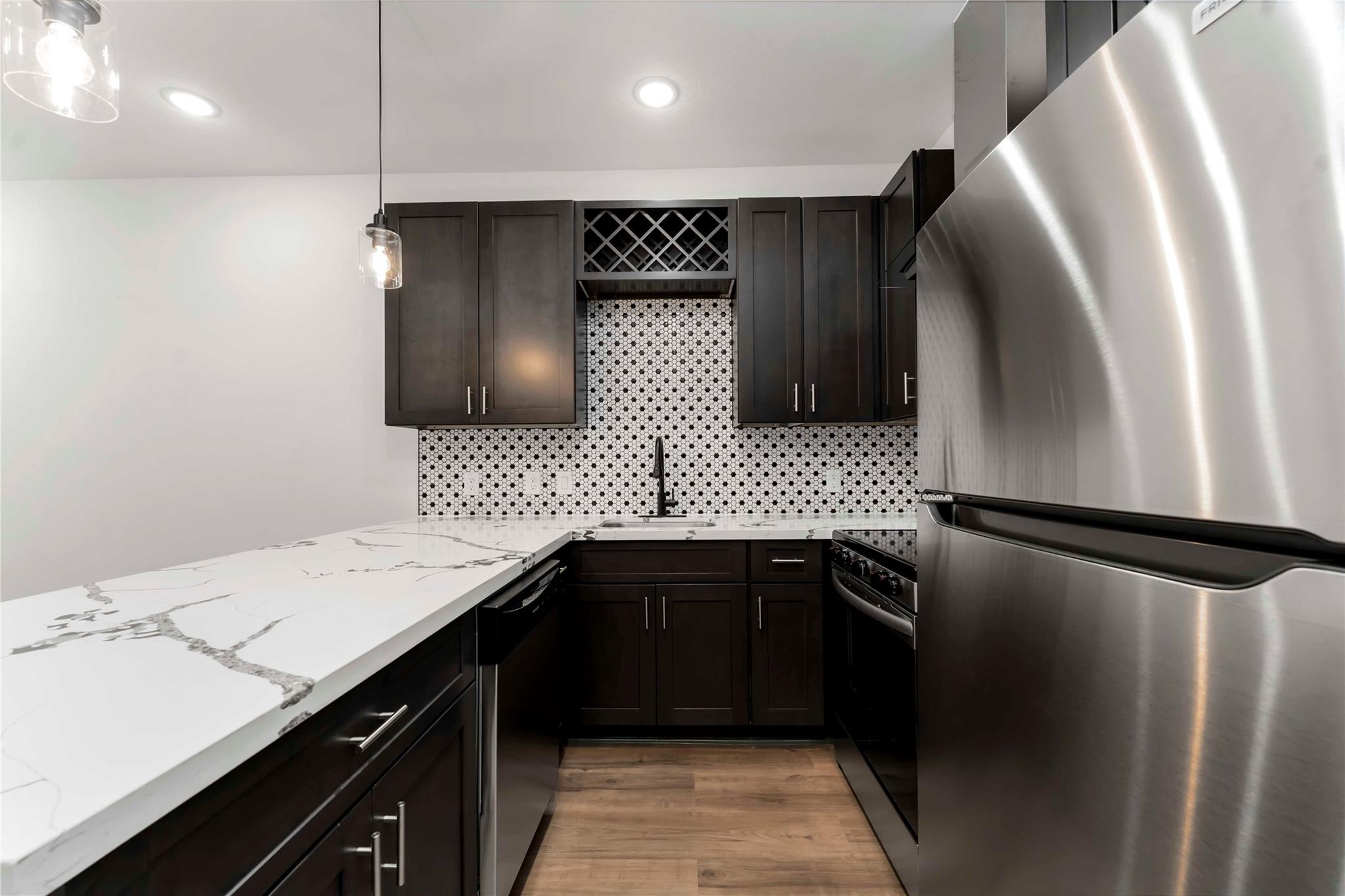 7987 Chateau Street # D, Houston Unit: D