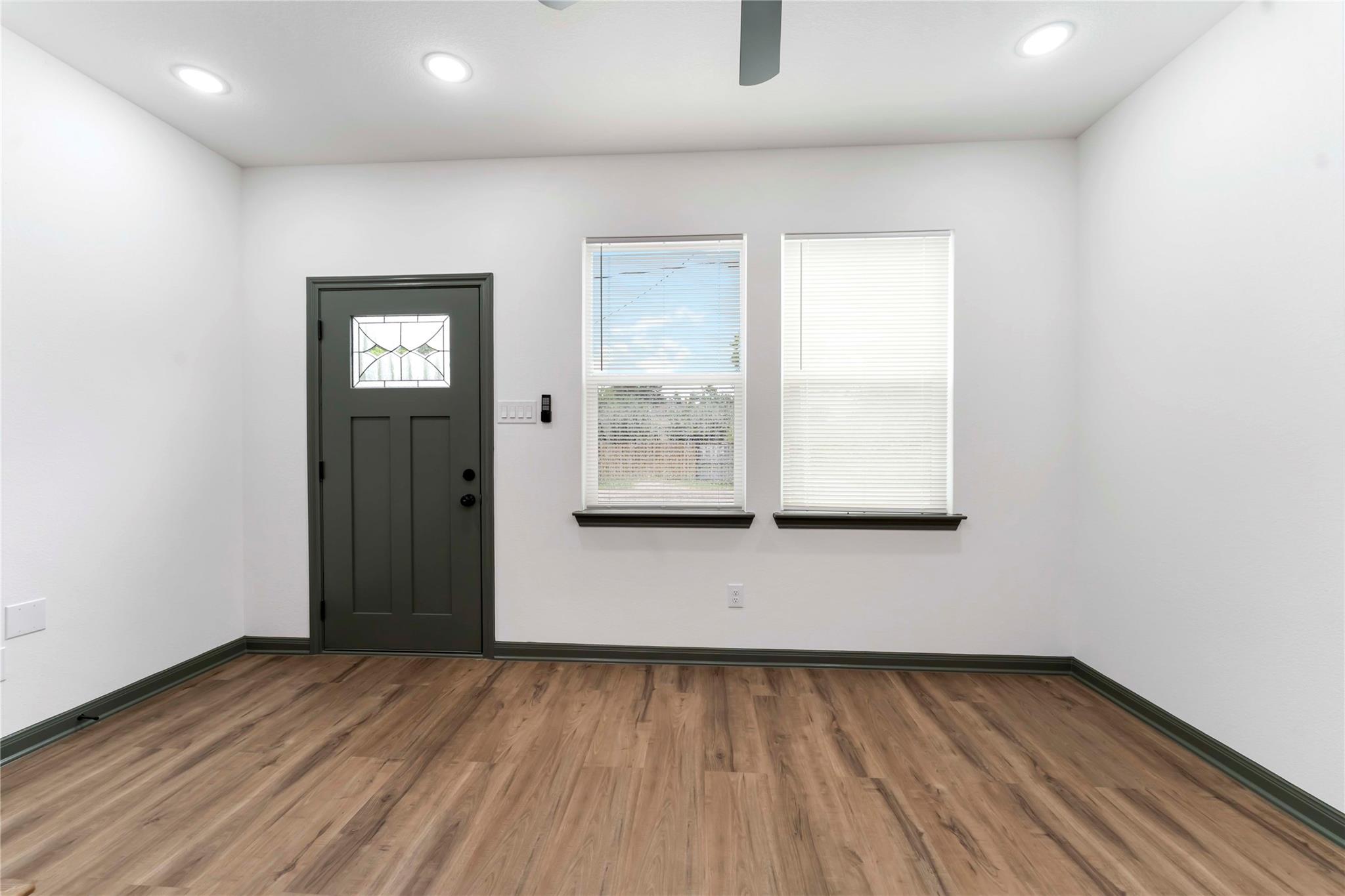 7987 Chateau Street # D, Houston Unit: D