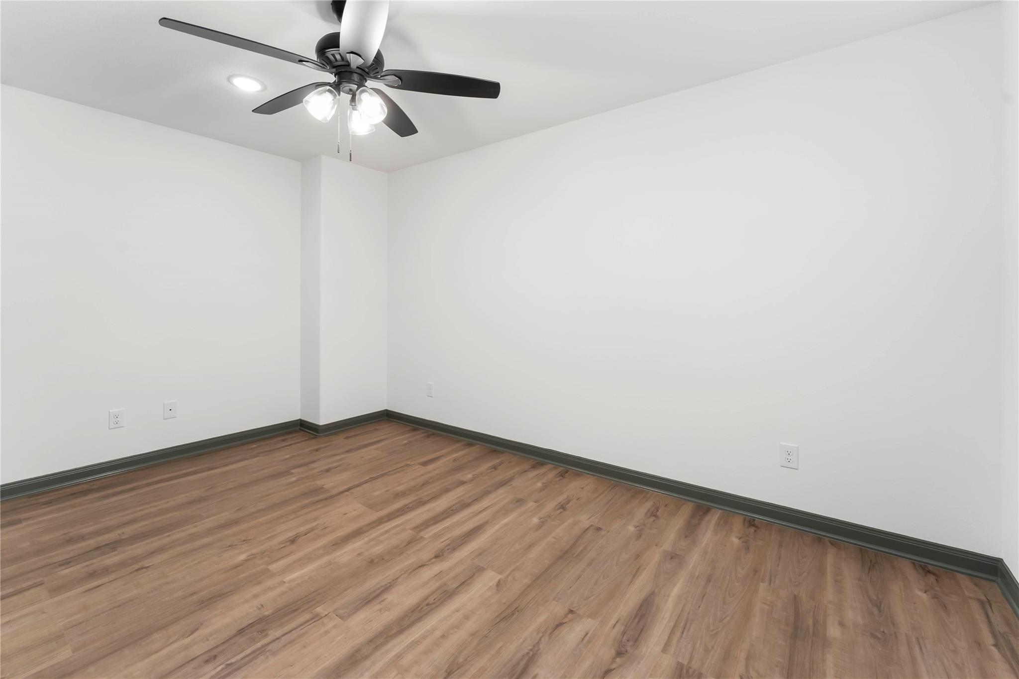 7987 Chateau Street # D, Houston Unit: D