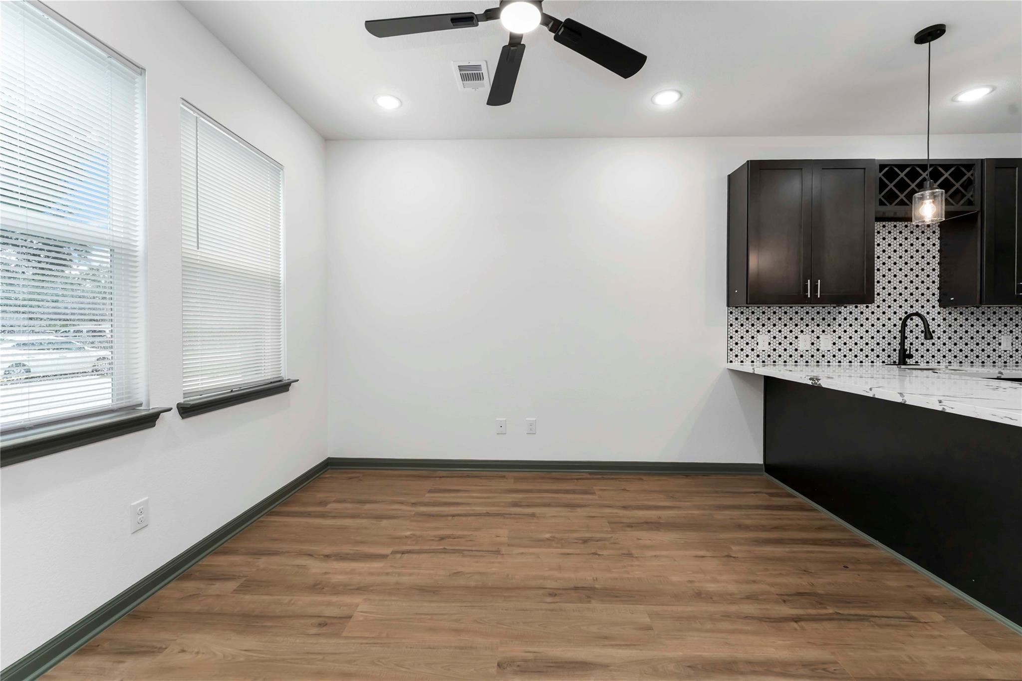 7987 Chateau Street # D, Houston Unit: D