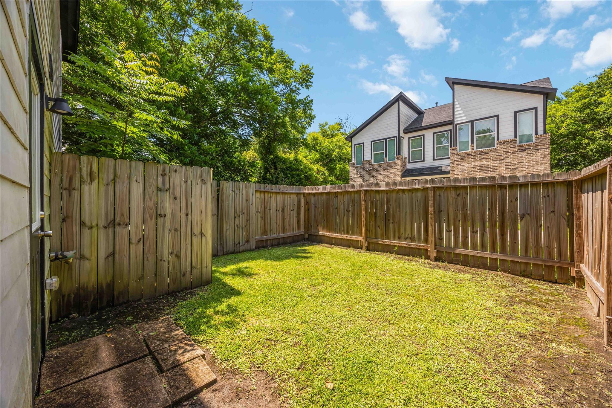 5329 Higgins Street Unit: A/B