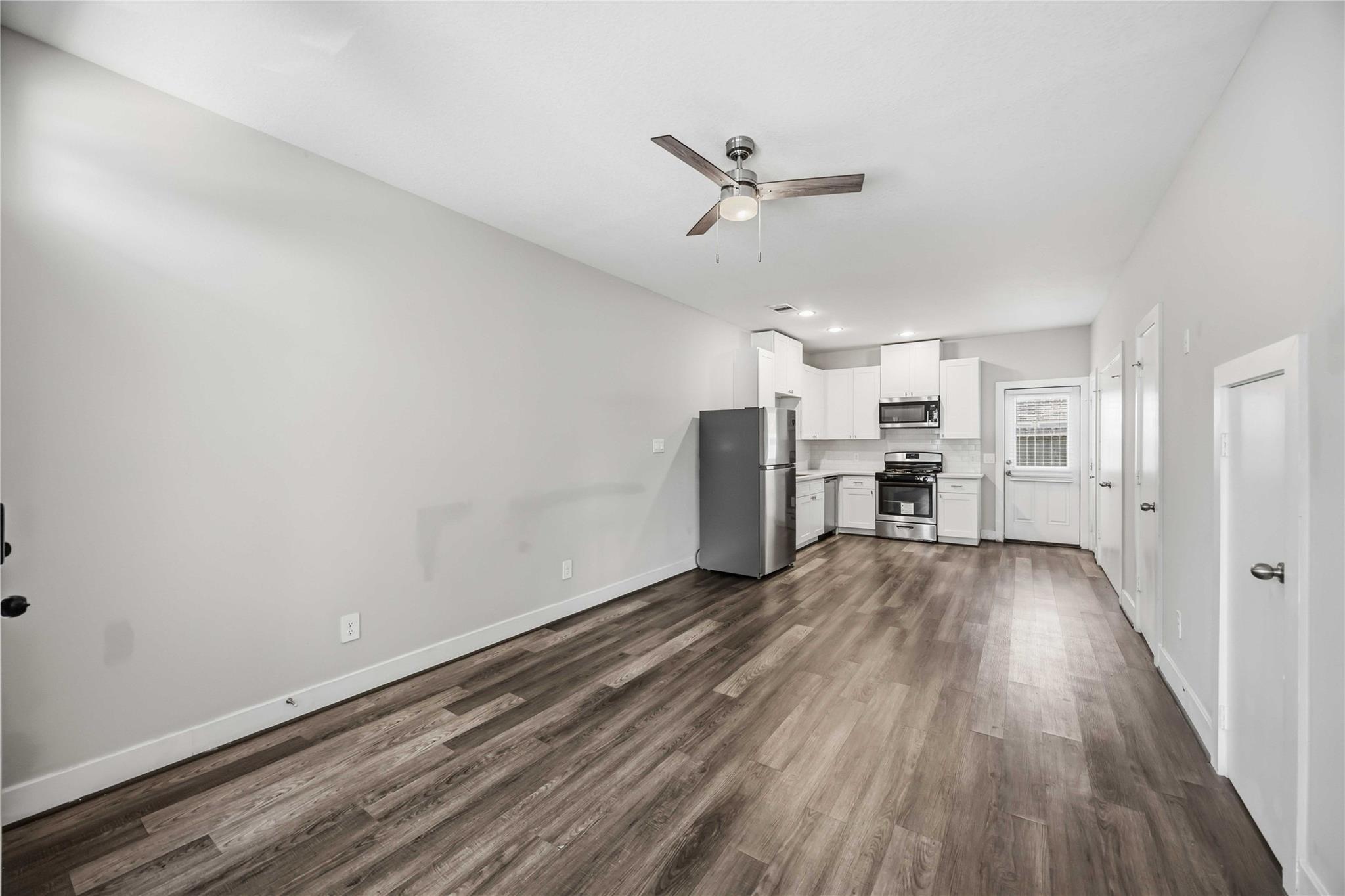 5329 Higgins Street Unit: A/B