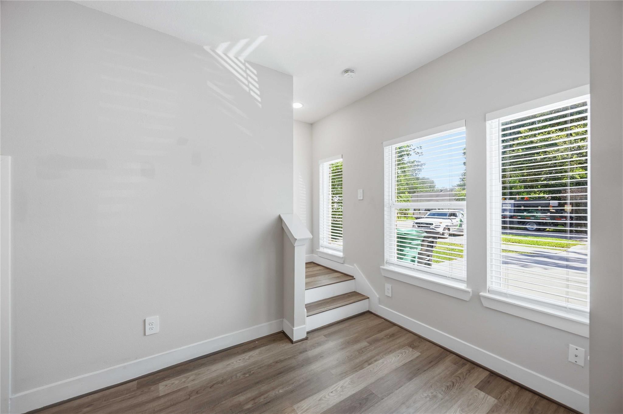 5329 Higgins Street Unit: A/B
