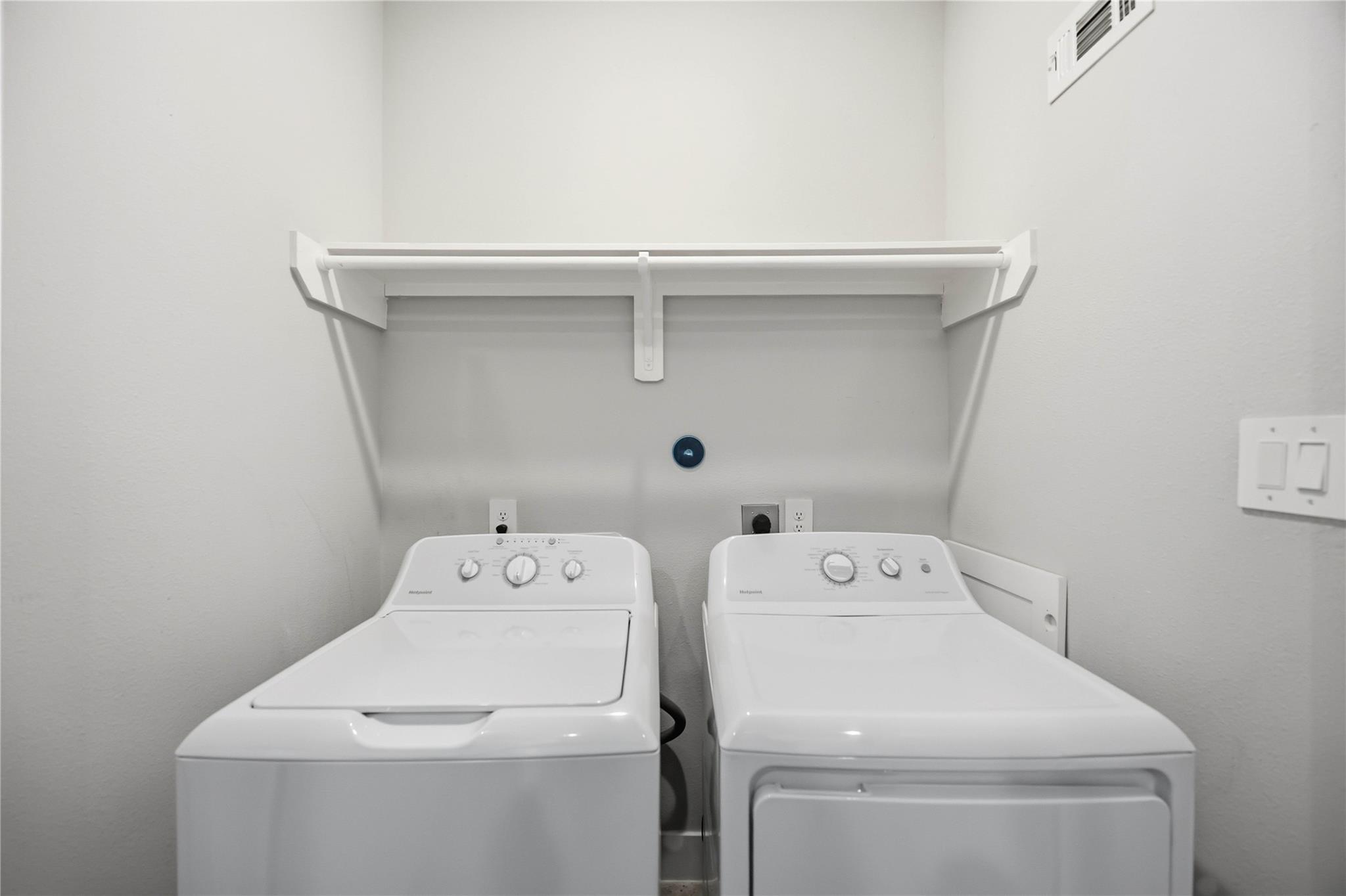 5329 Higgins Street Unit: A/B