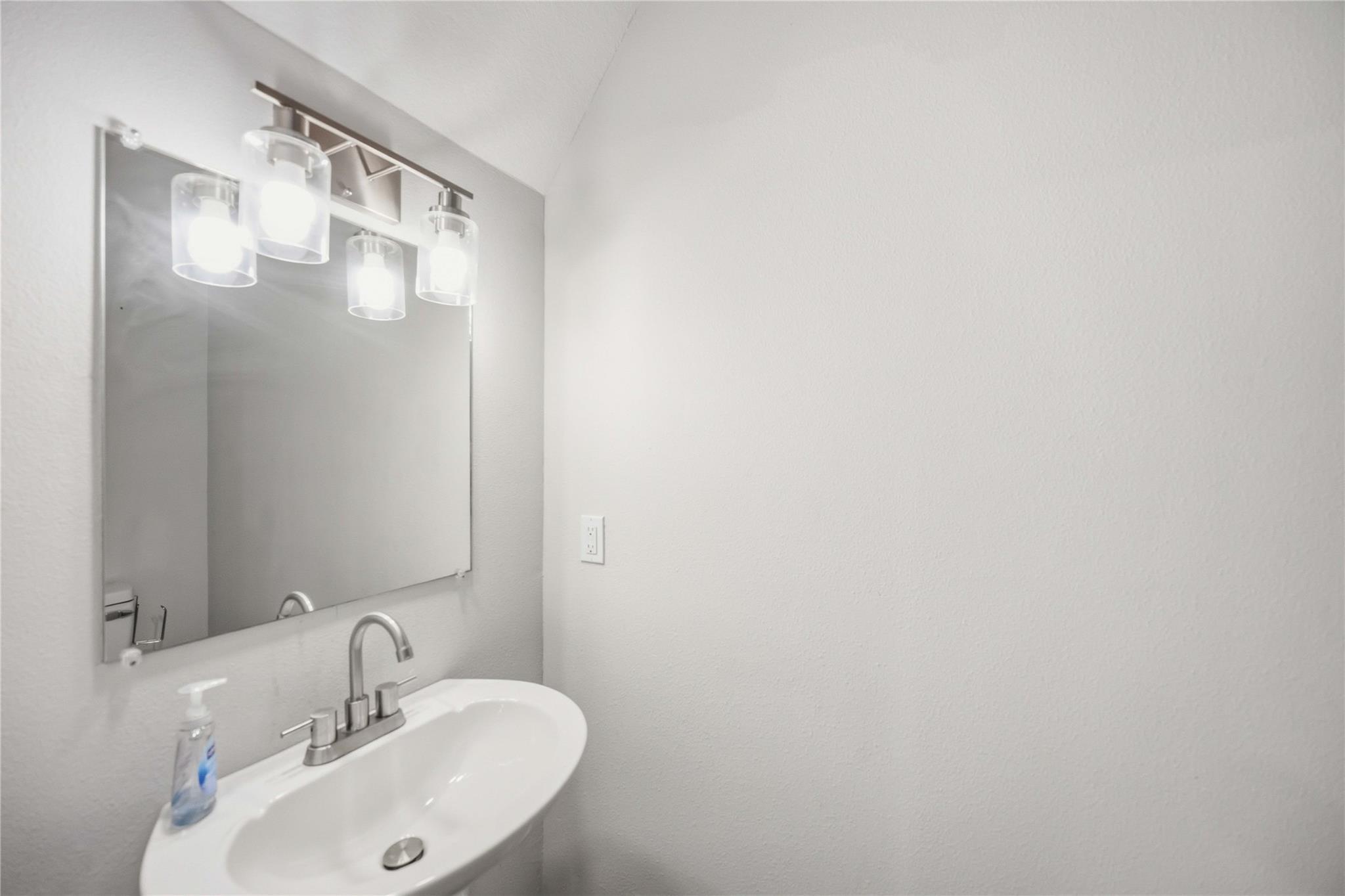 5329 Higgins Street Unit: A/B
