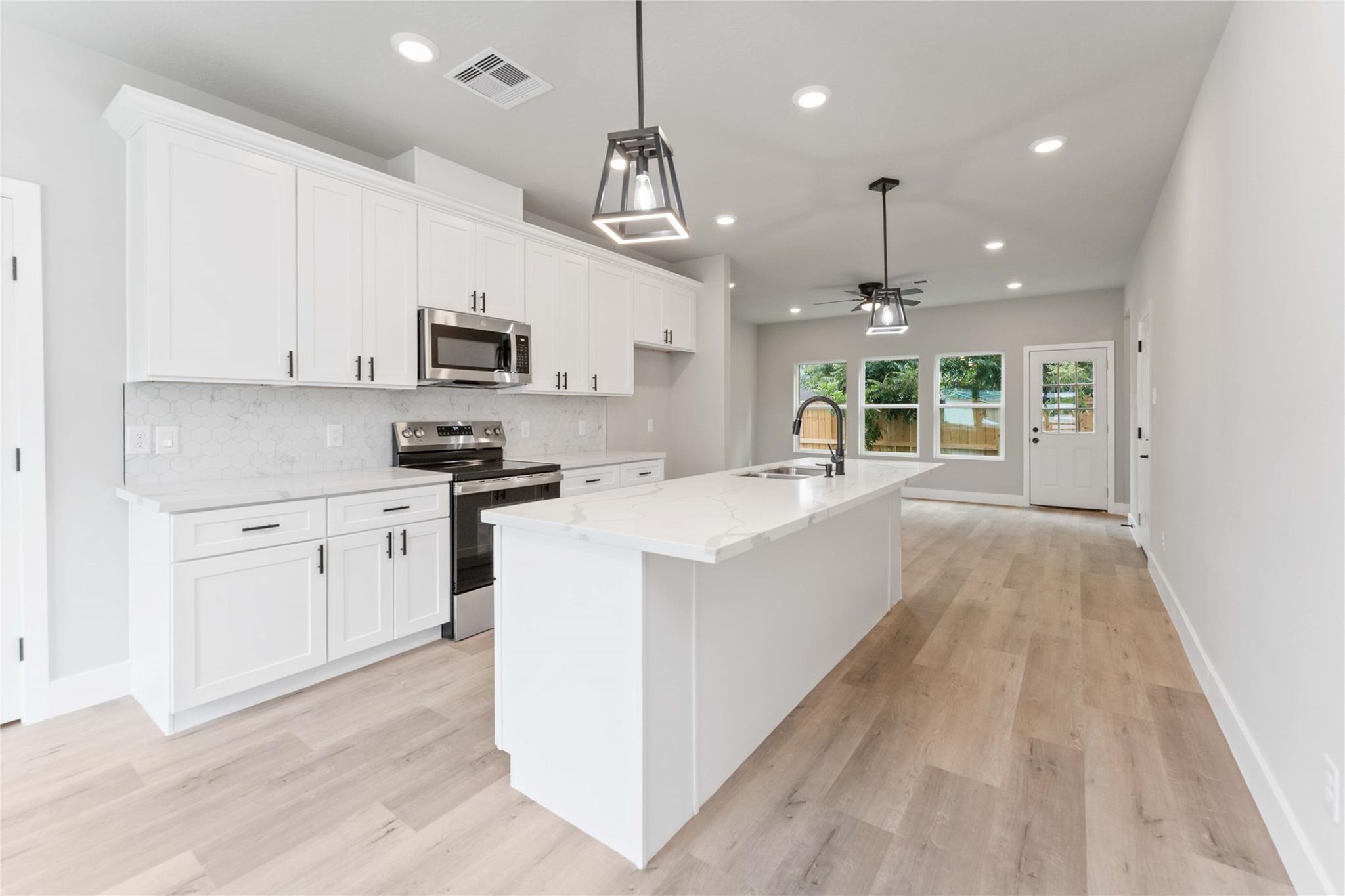 5420 Lynnfield Street, Houston Unit: A/B