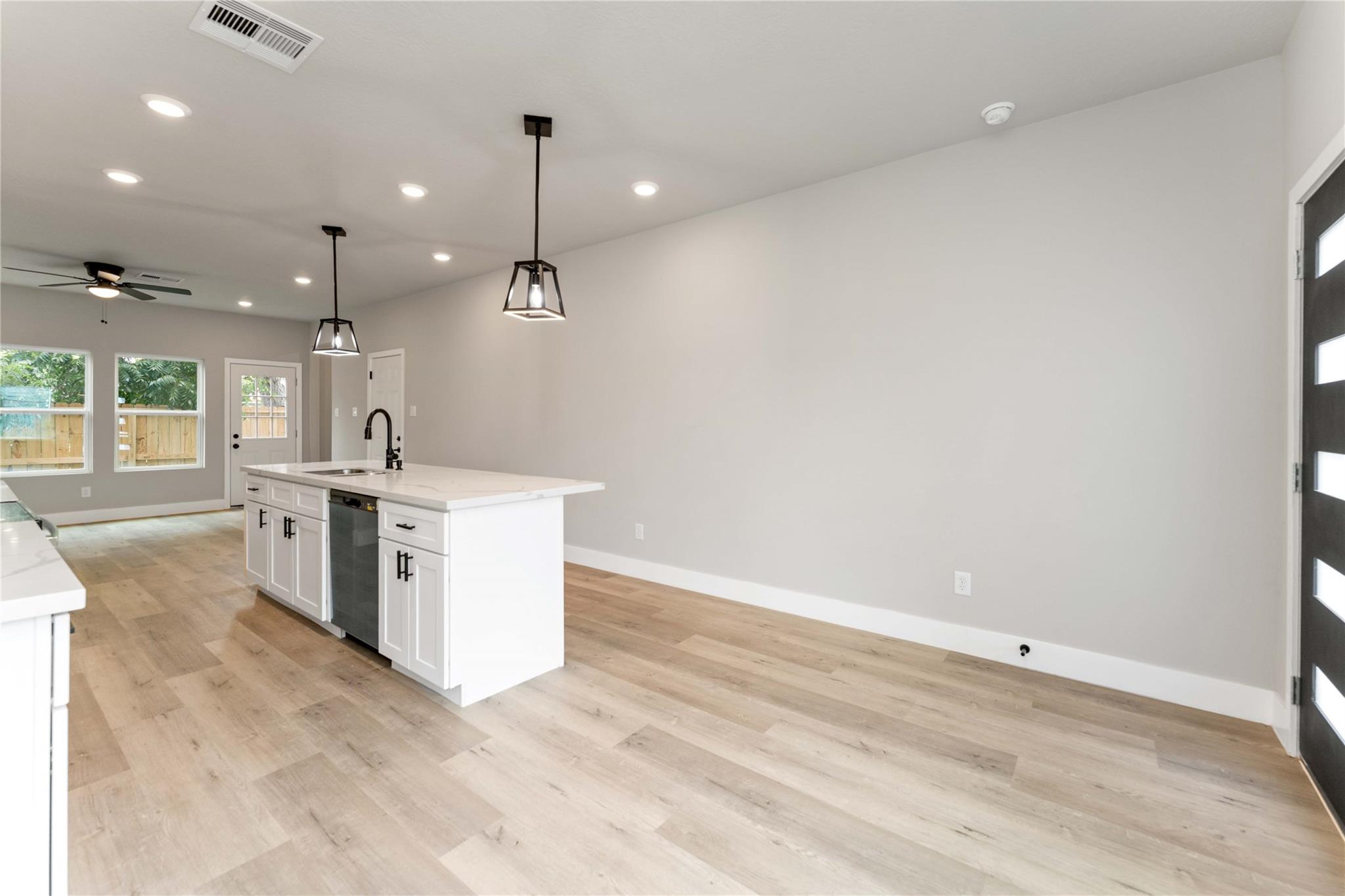 5420 Lynnfield Street, Houston Unit: A/B