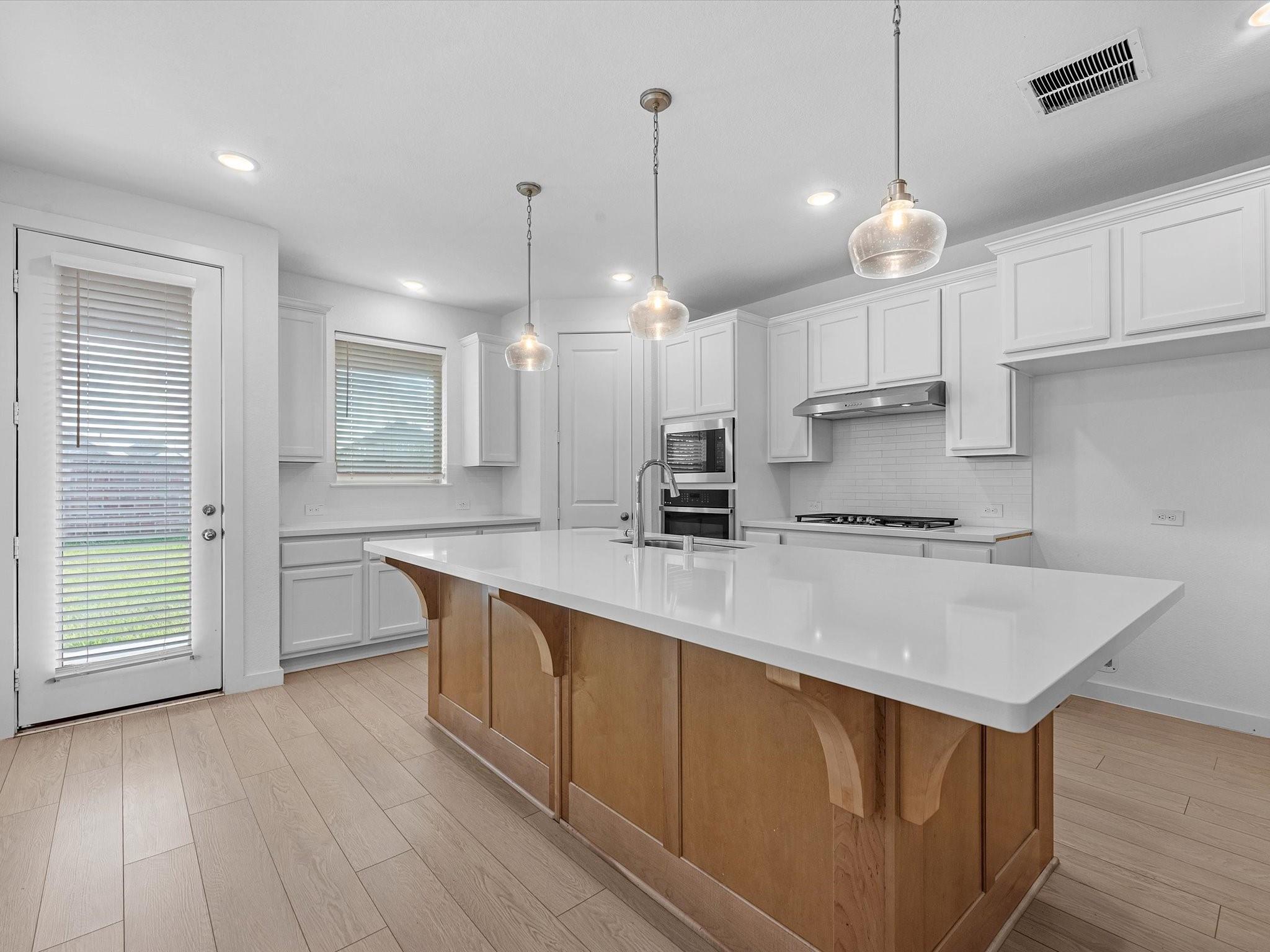 952 Malibu Shore Lane