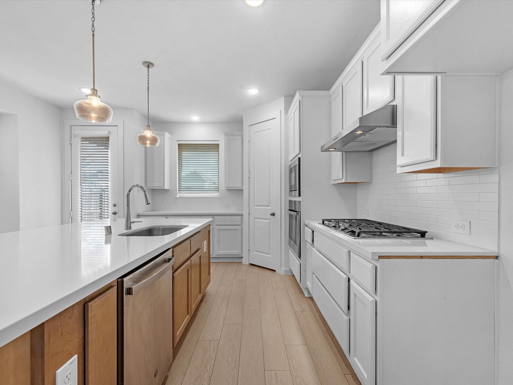 952 Malibu Shore Lane