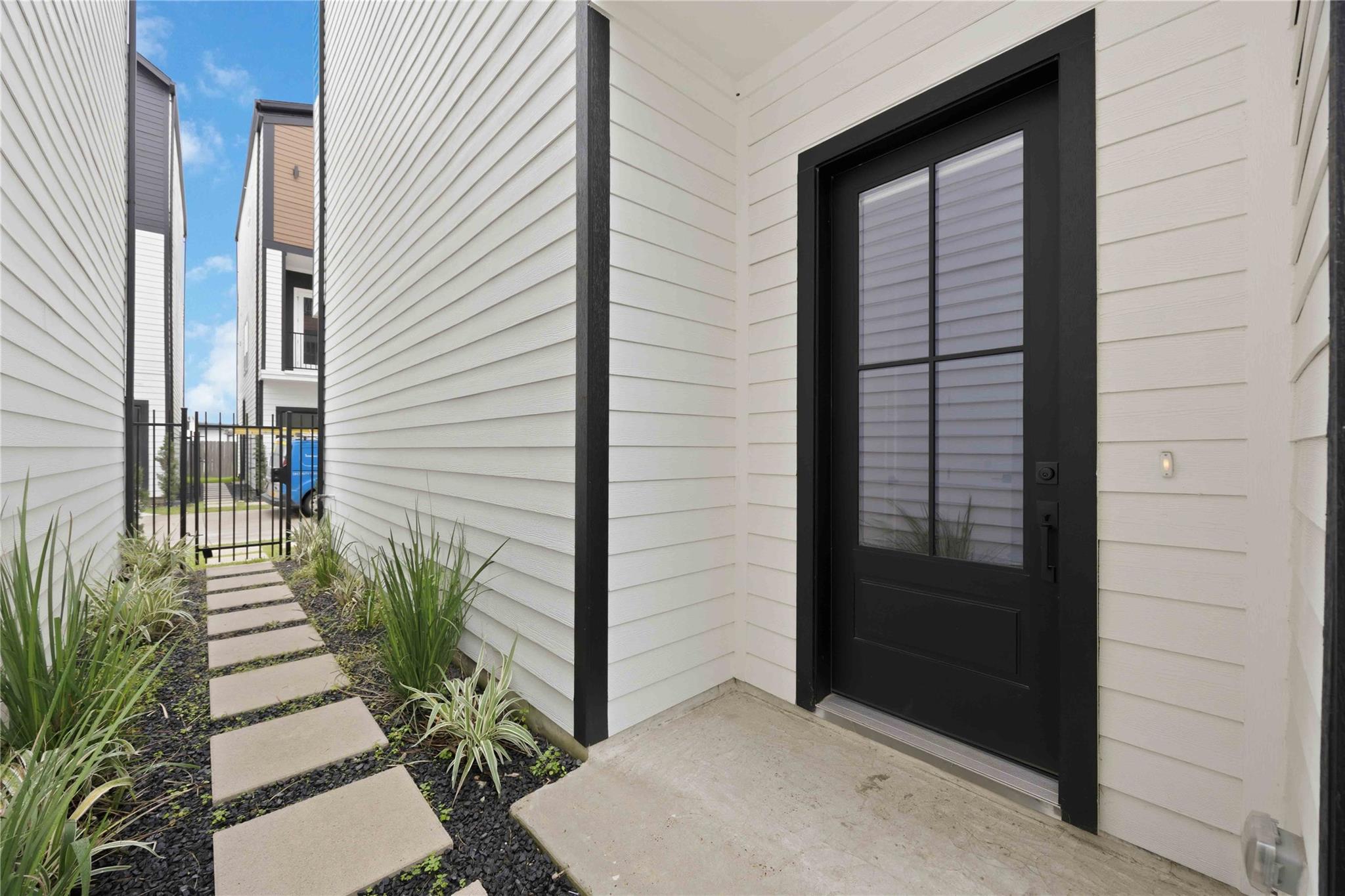 4013 Griggs # B