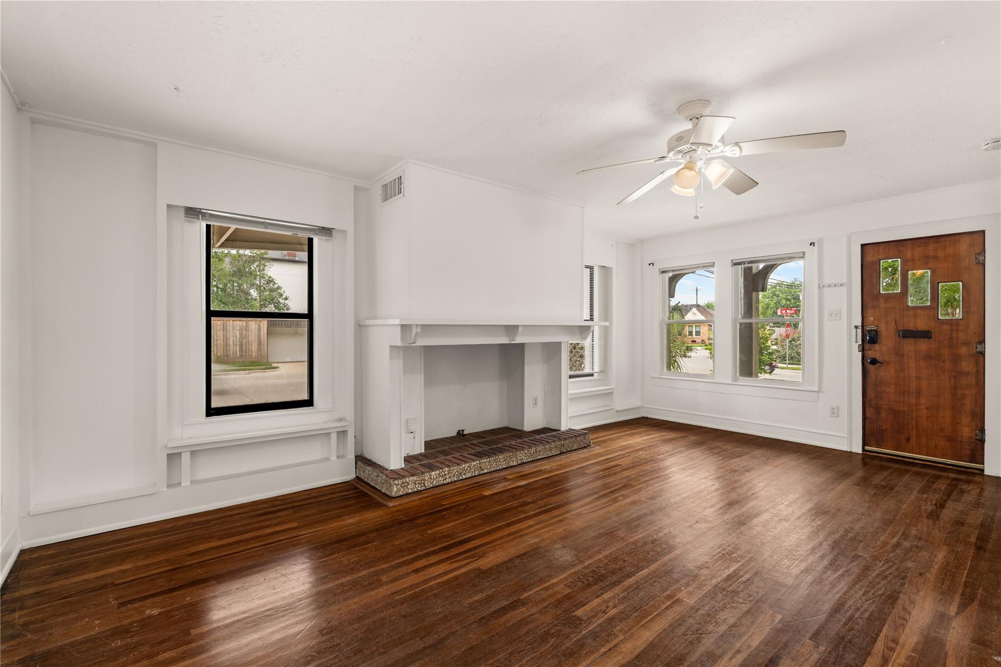 2202 W Main Street