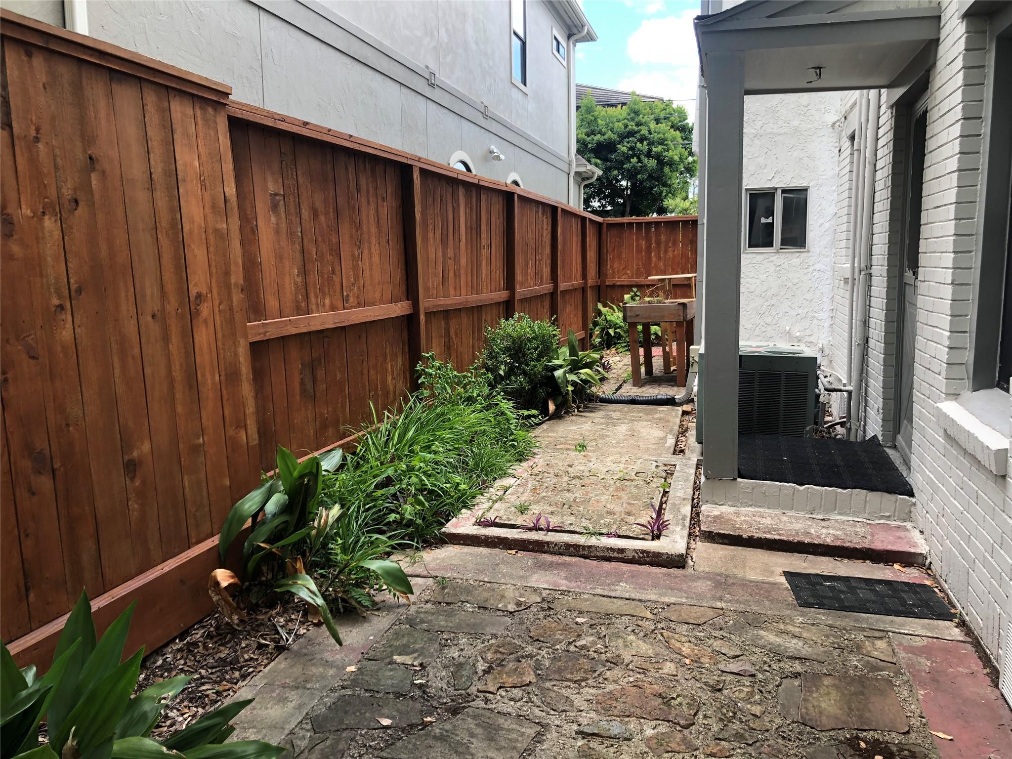 2202 W Main Street