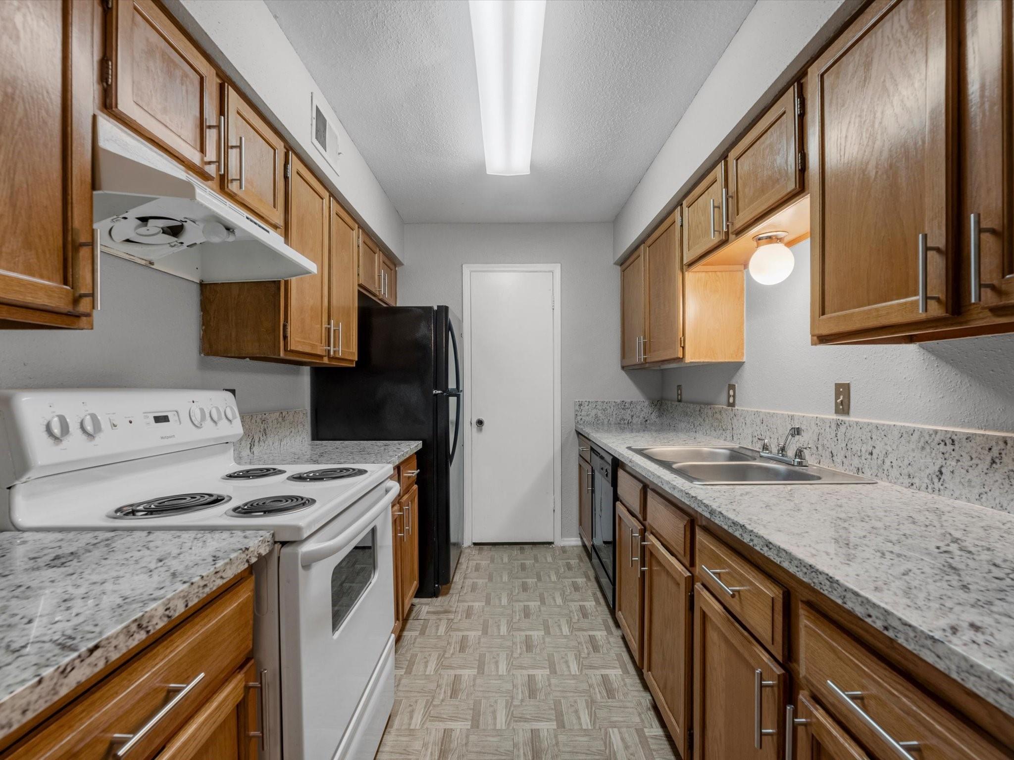 9700 Leawood Boulevard # 706