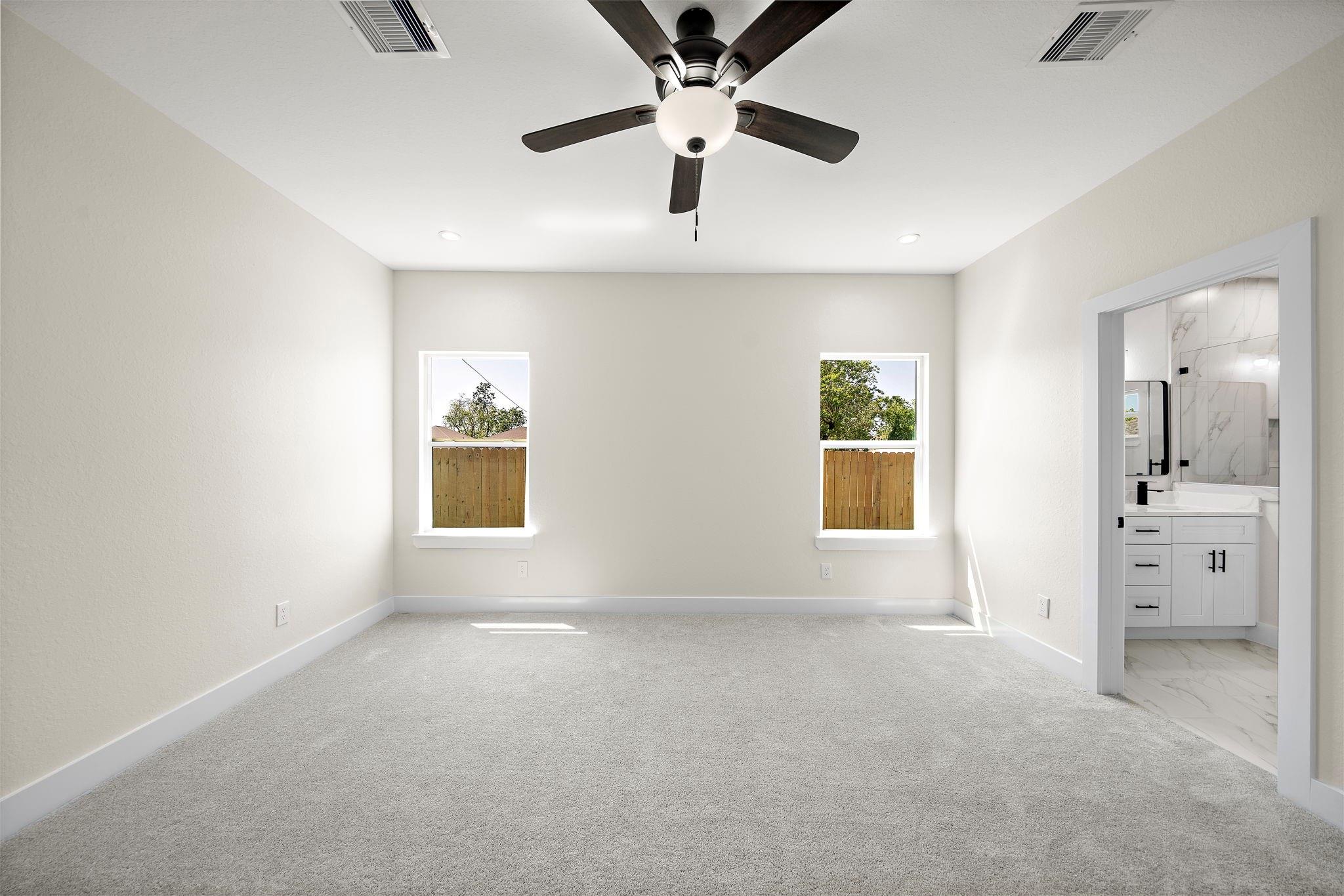 7714 N Howton Street