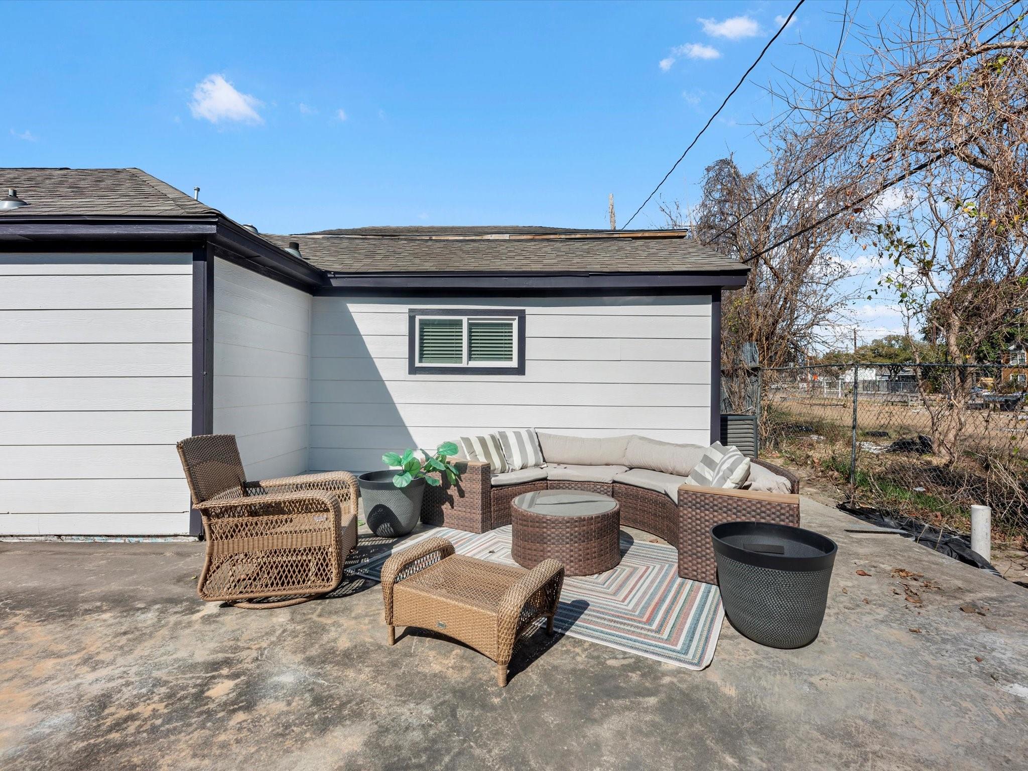 2505 Truxillo Street