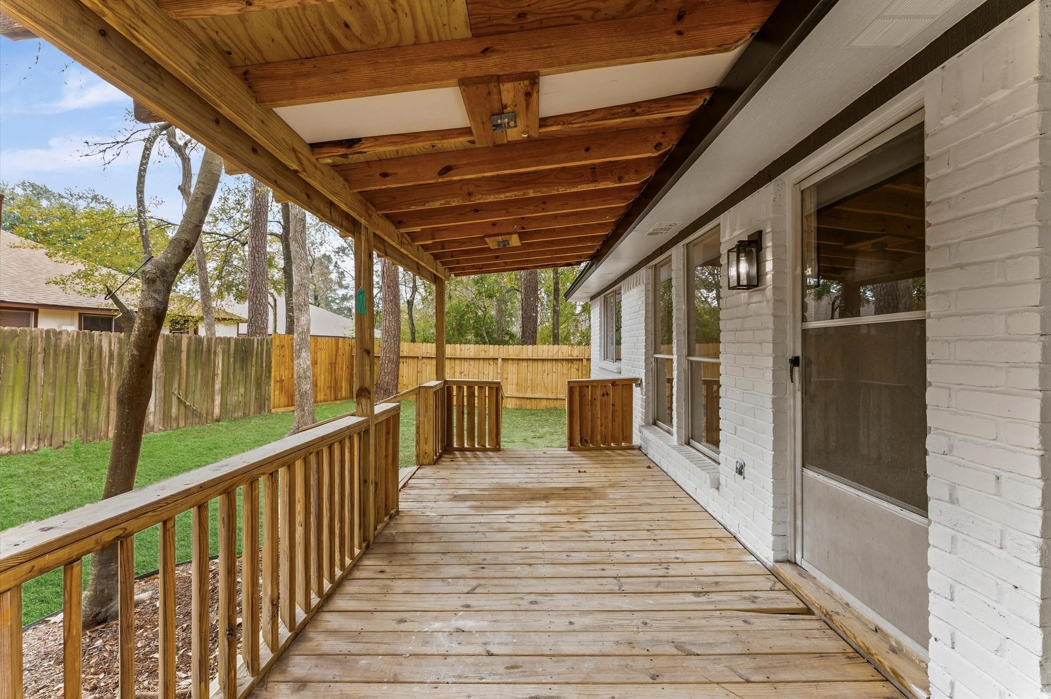 30 N Drifting Leaf Court