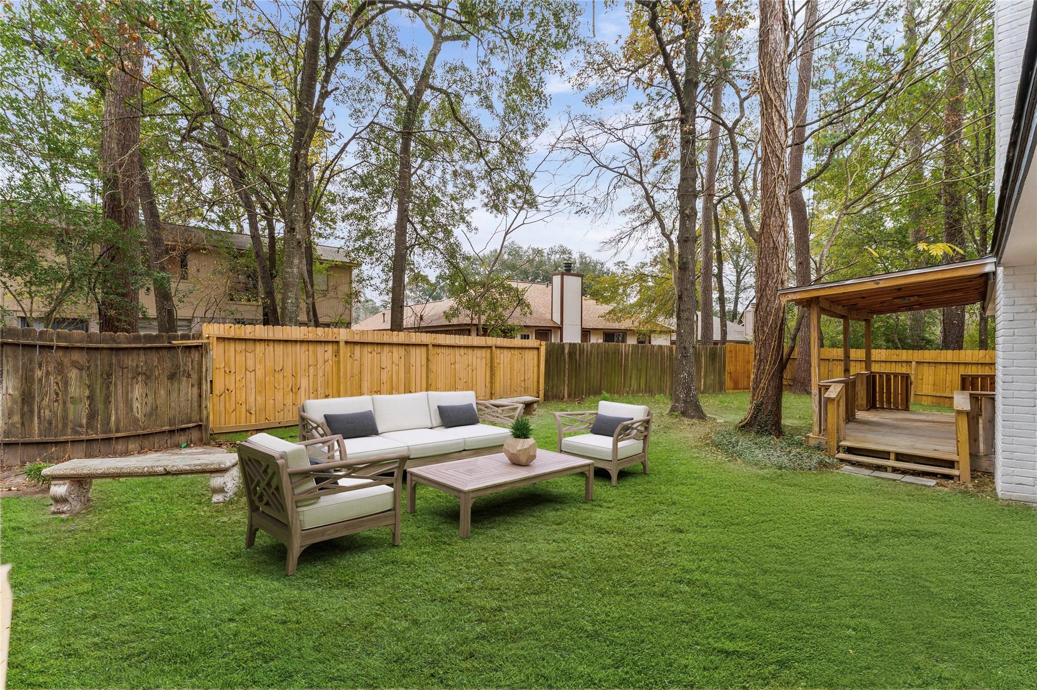 30 N Drifting Leaf Court