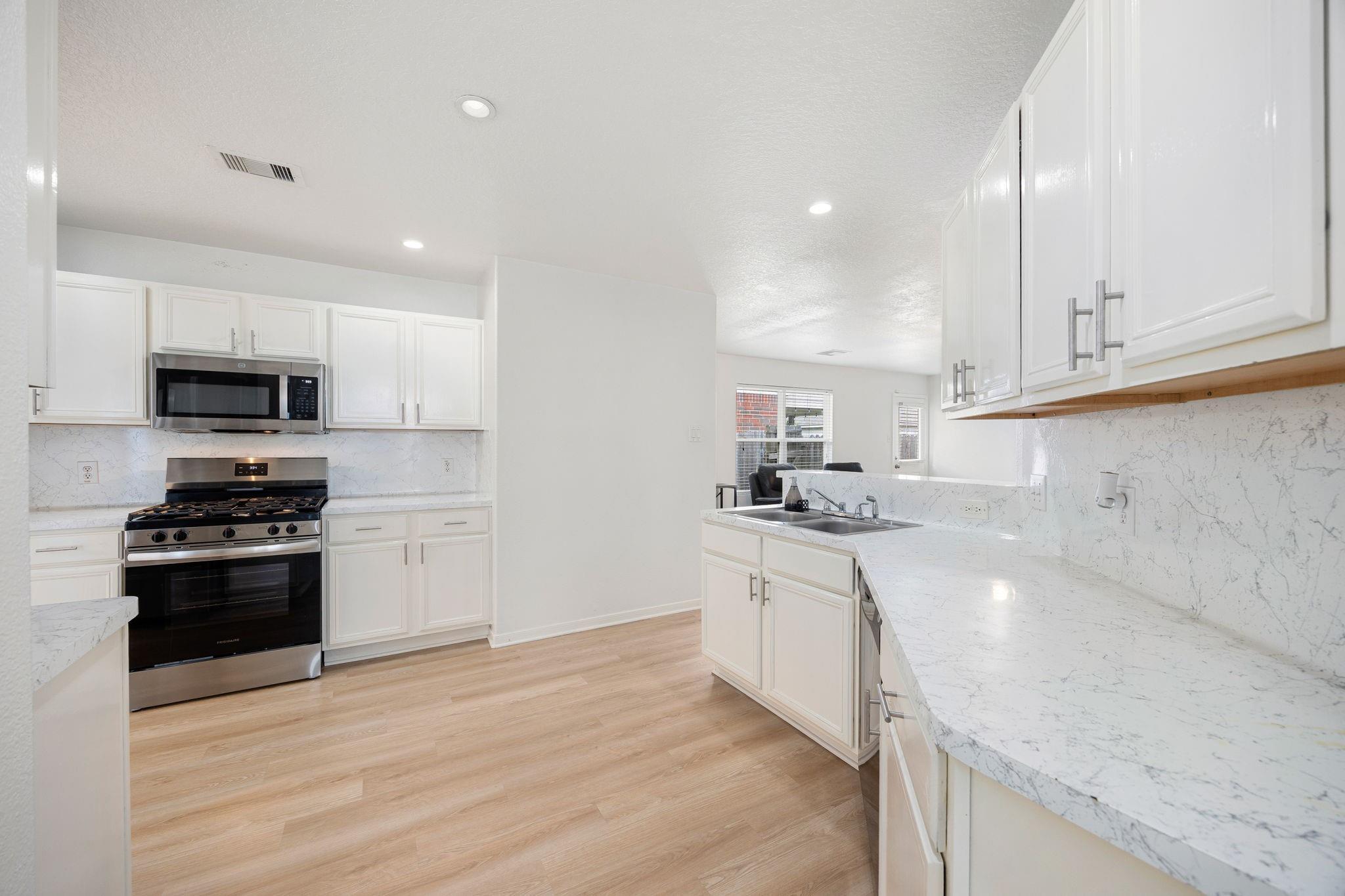 5038 Natchez Ridge Court