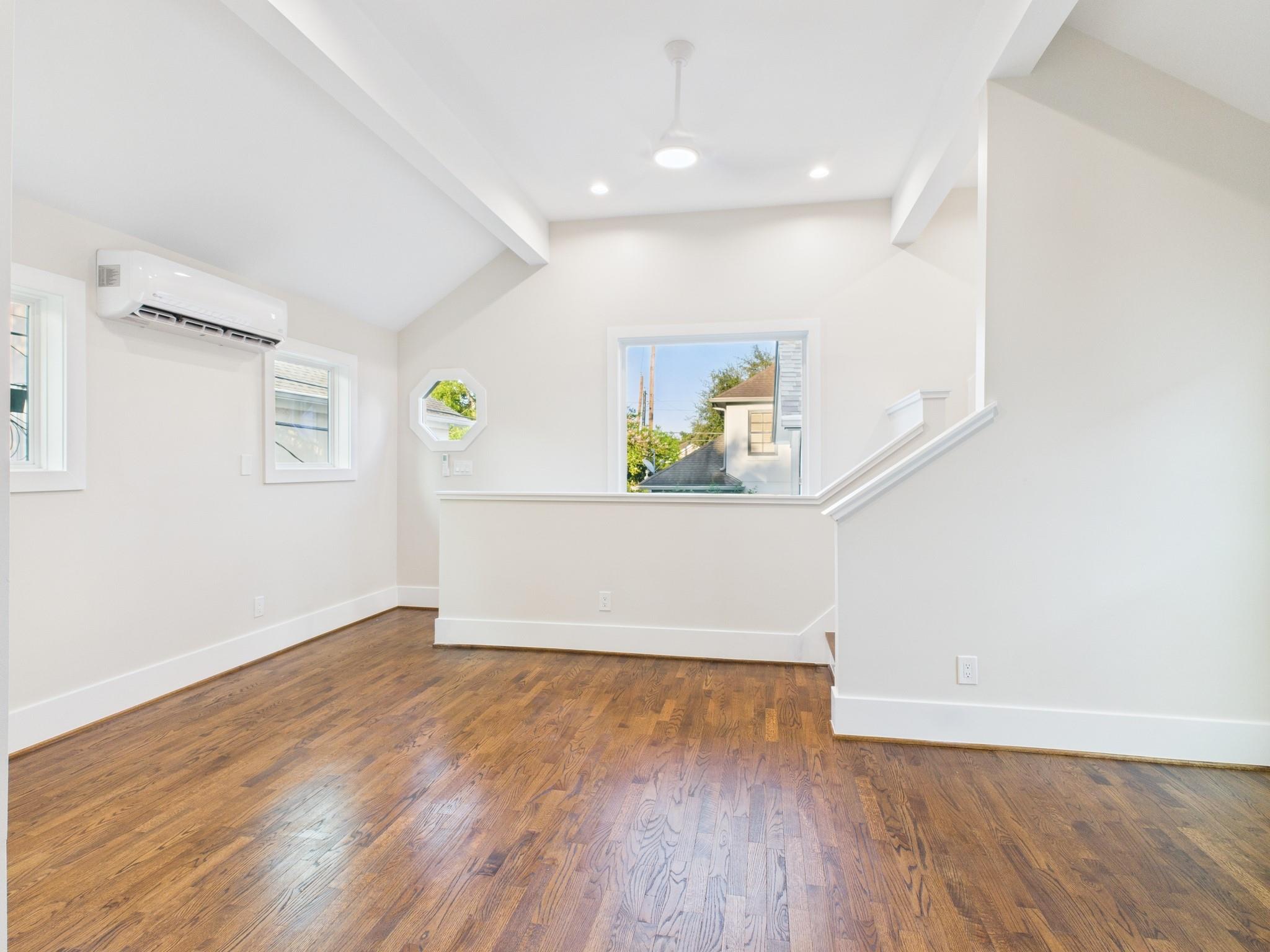 2808 Quenby Avenue