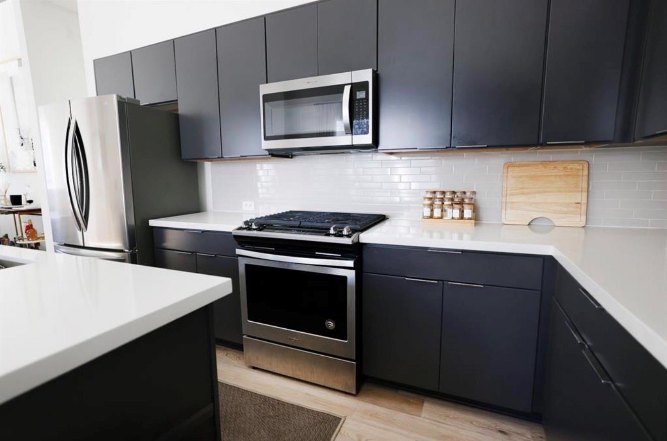 1141 W 17th Street # B