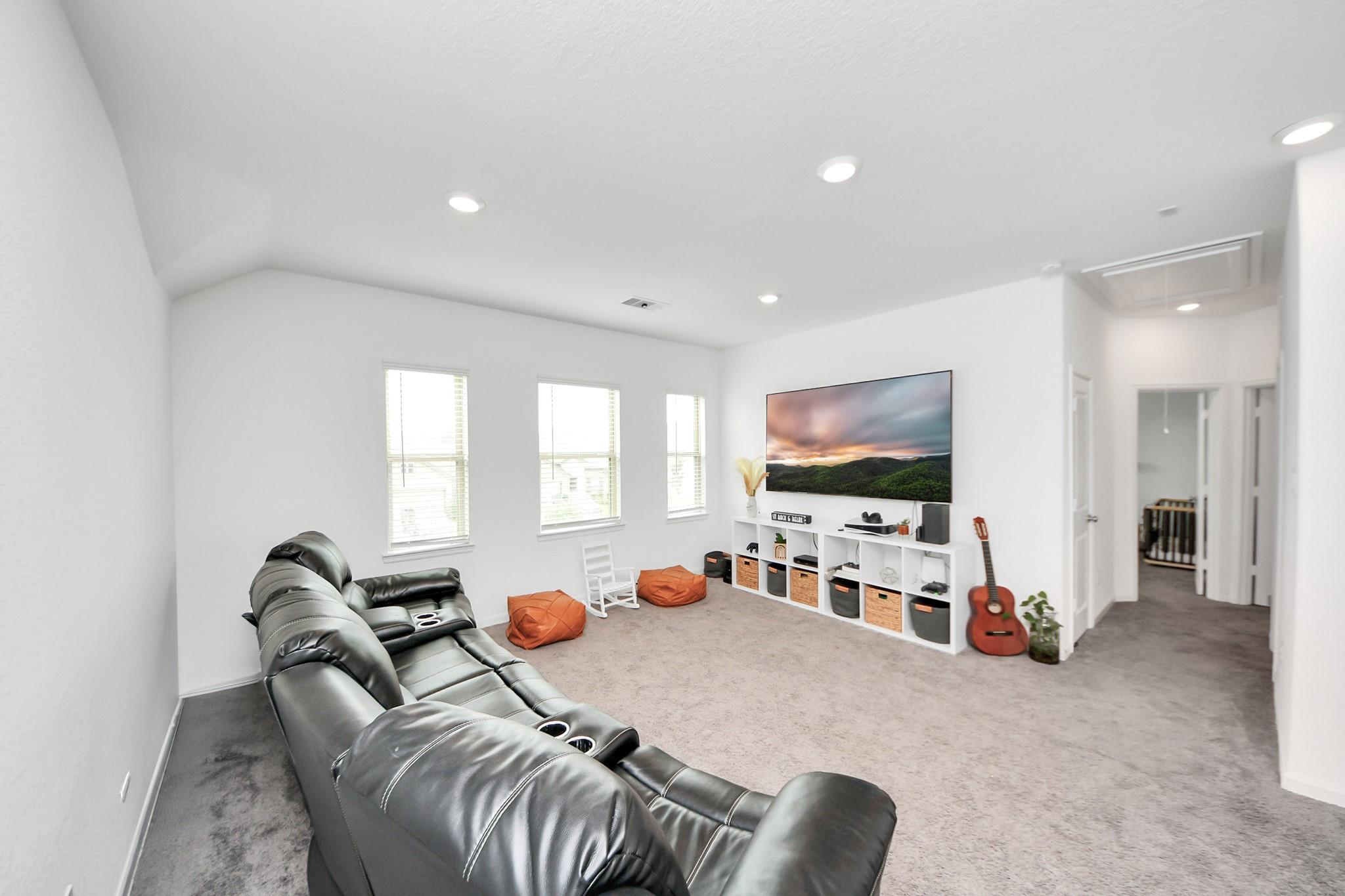 1006 Breech Drive