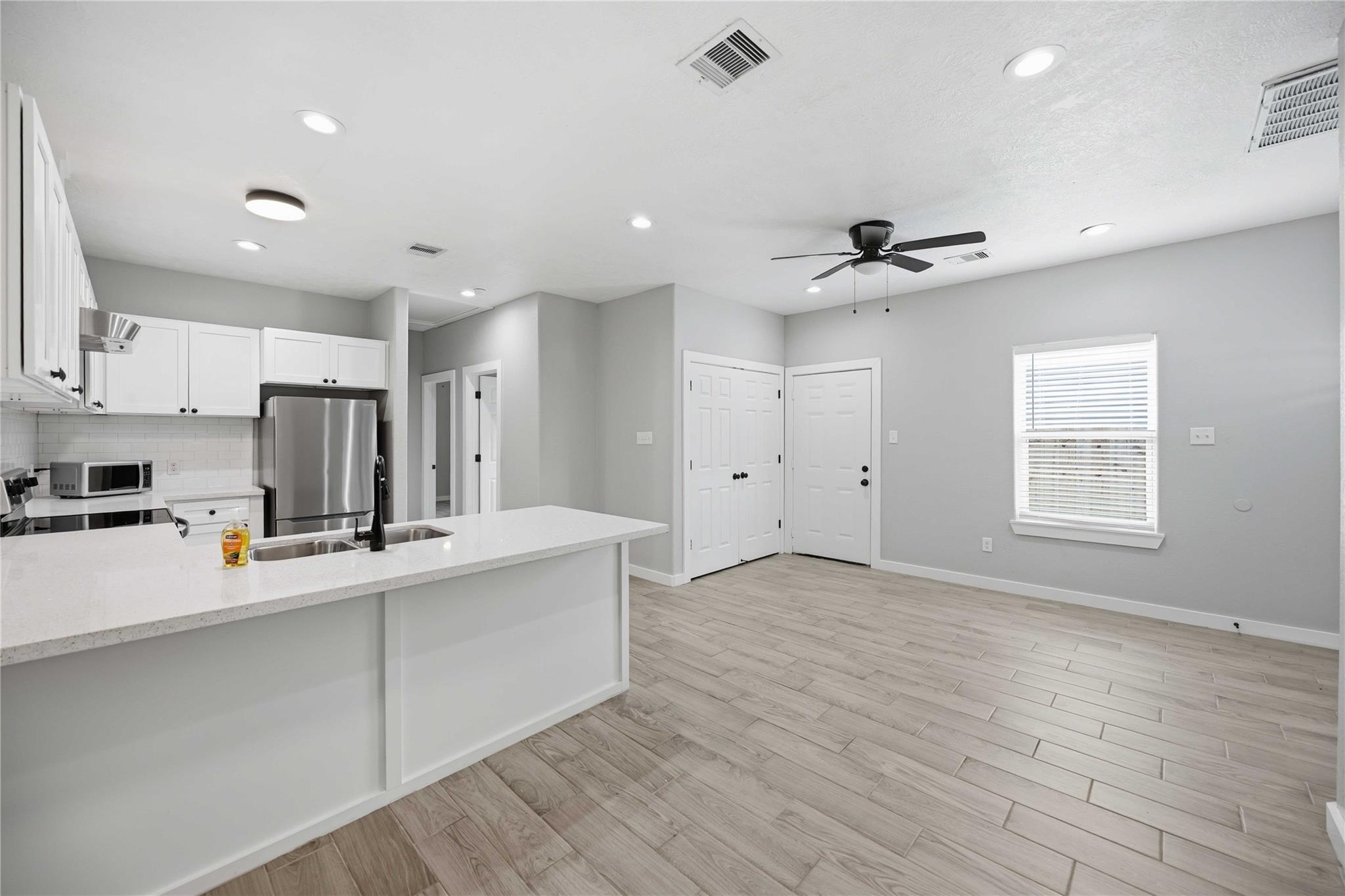 426 New Mexico Street # B