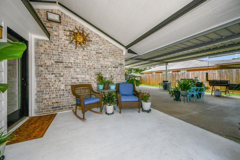 1409 Avenue I