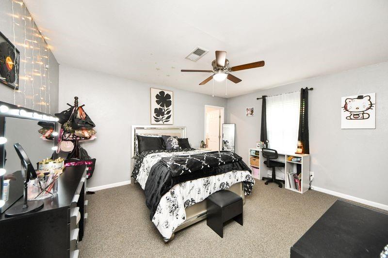 1409 Avenue I