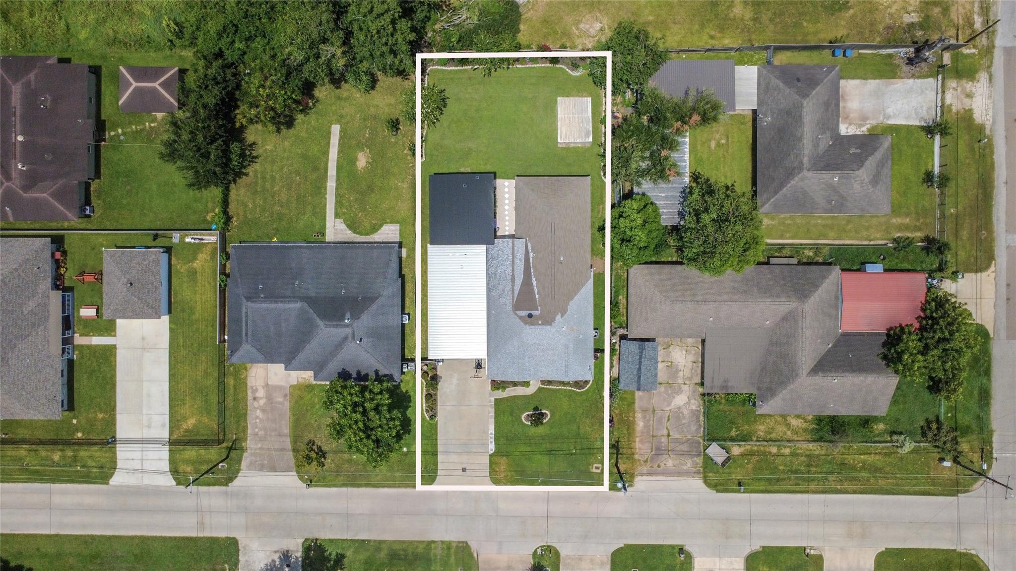 1409 Avenue I