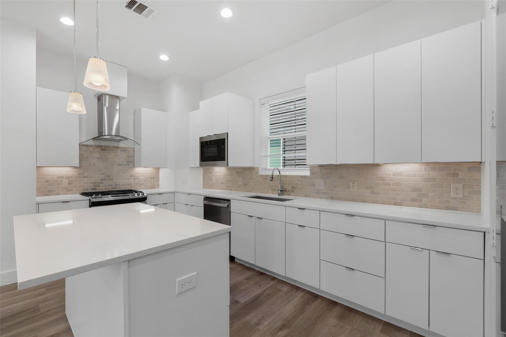 513 Schweikhardt Street