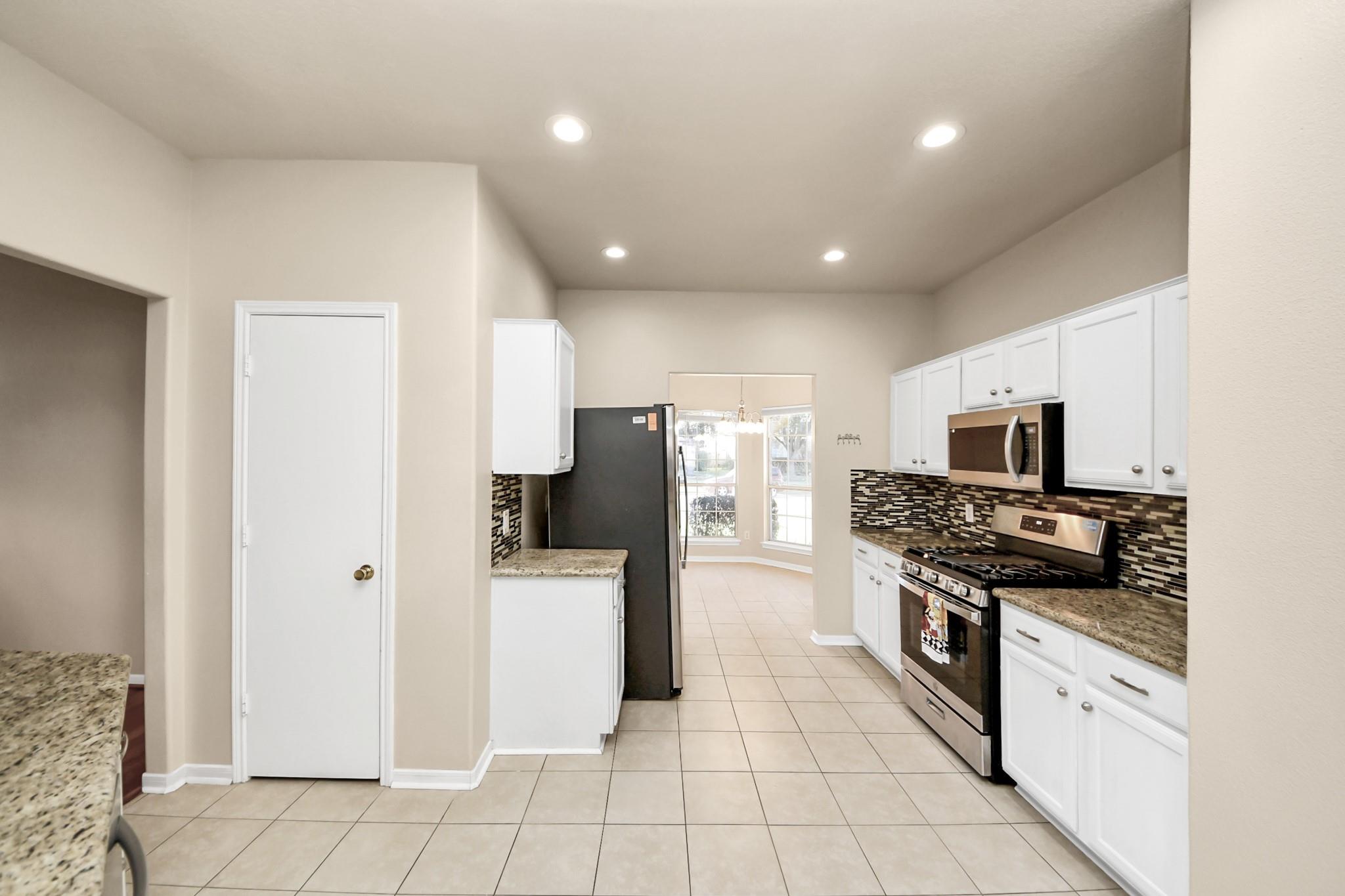 19438 Juniper Vale Circle