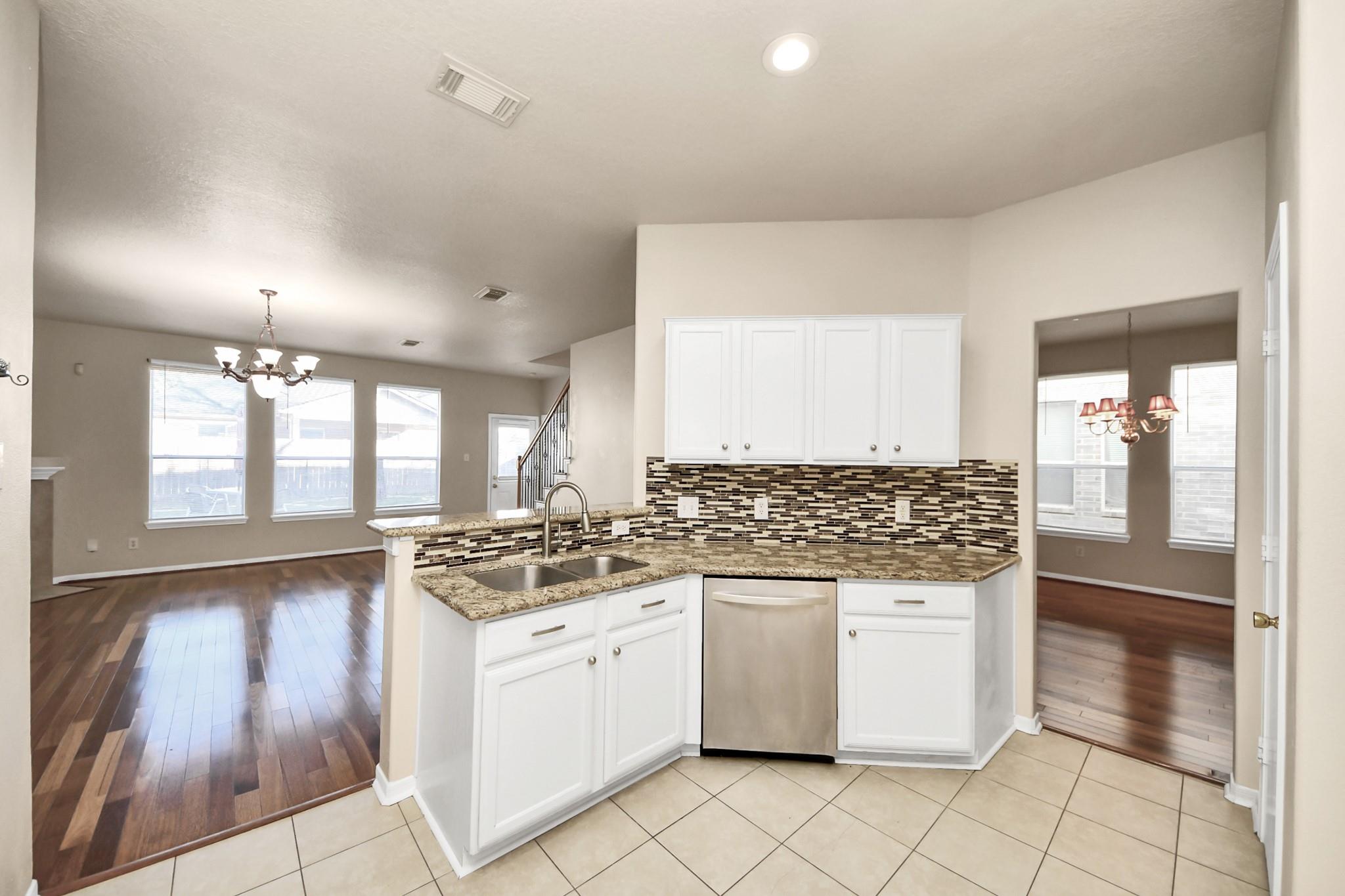 19438 Juniper Vale Circle