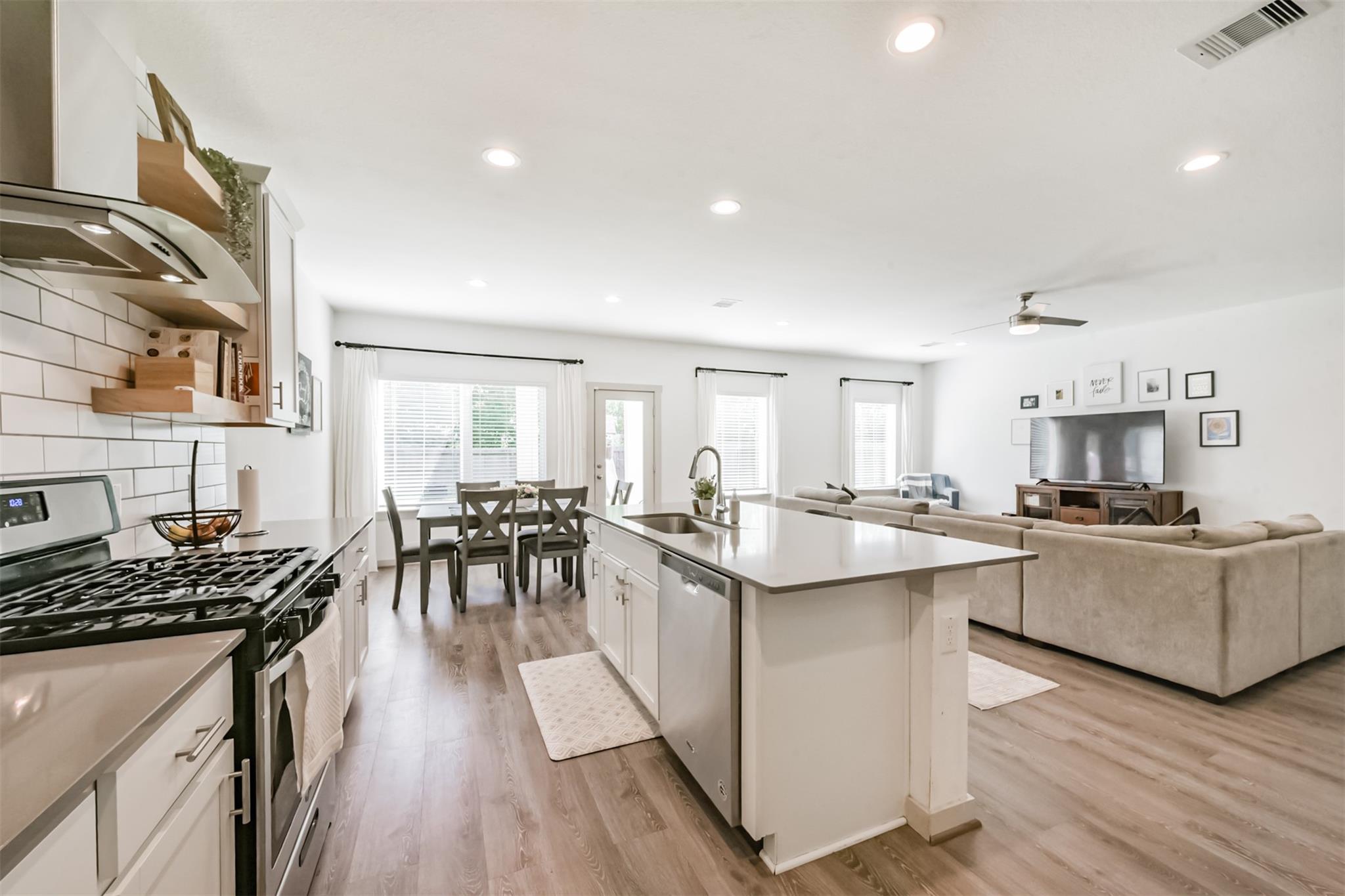 12507 Walmgate Court