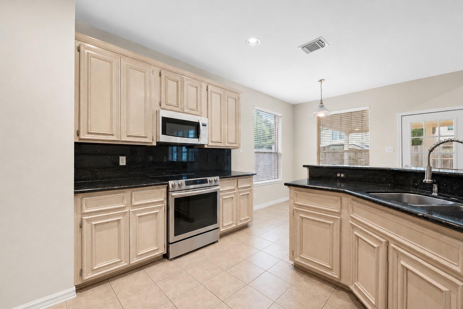 5724 Shady Hollow Court