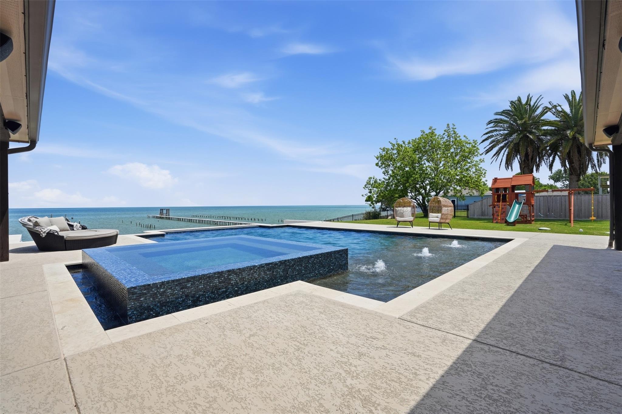 10000 Ocean Drive