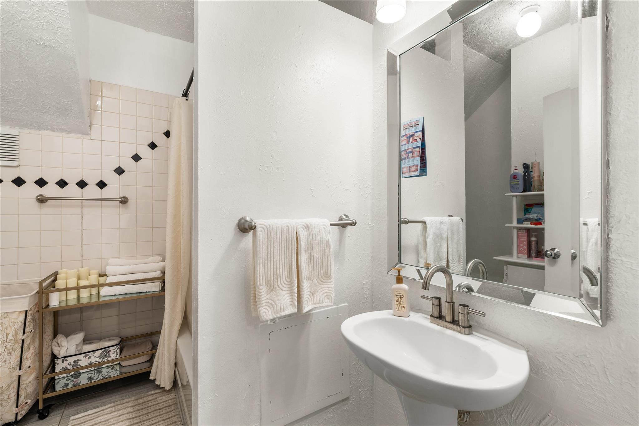 2510 Whitney Street # 3