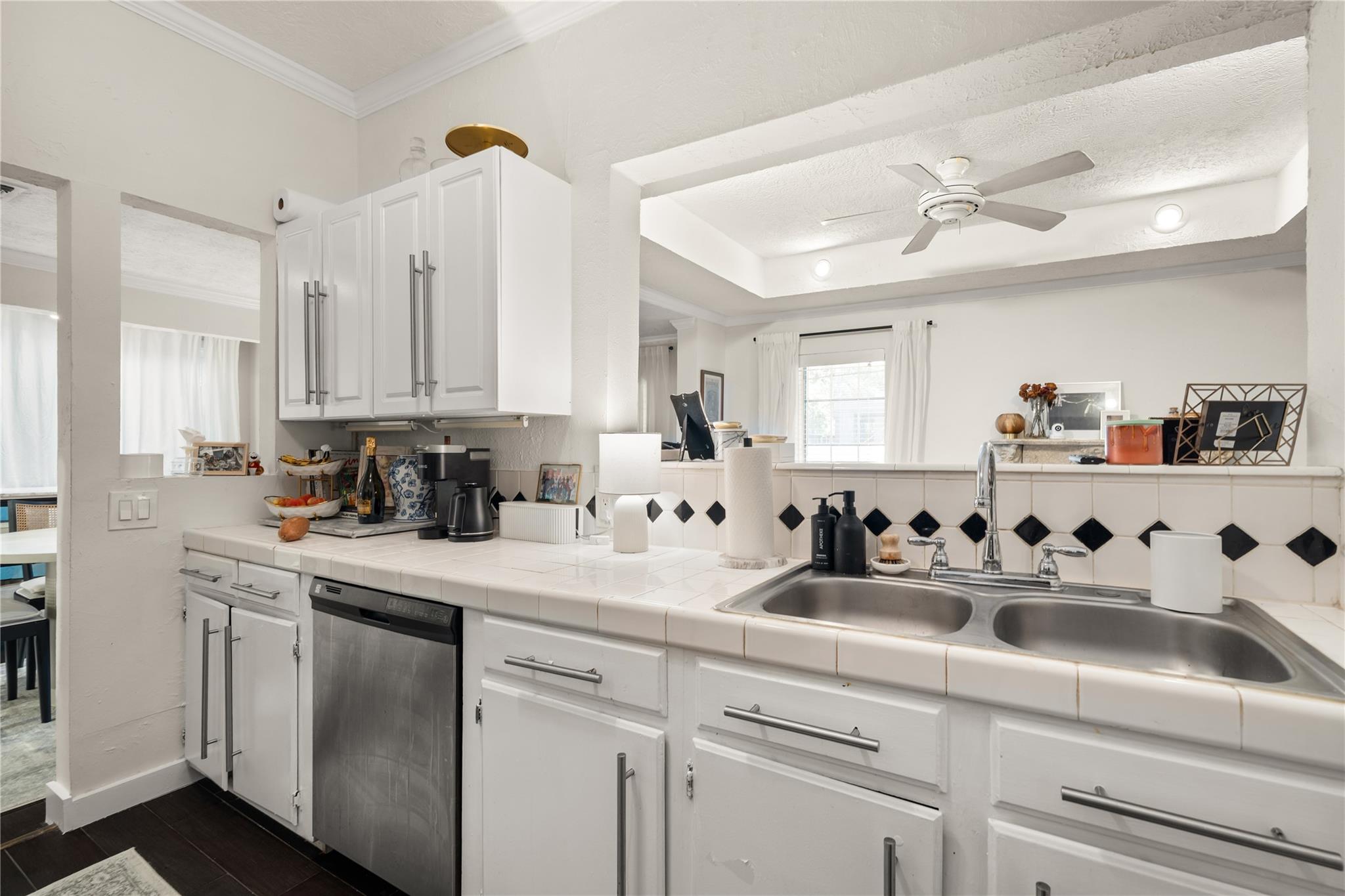2510 Whitney Street # 3