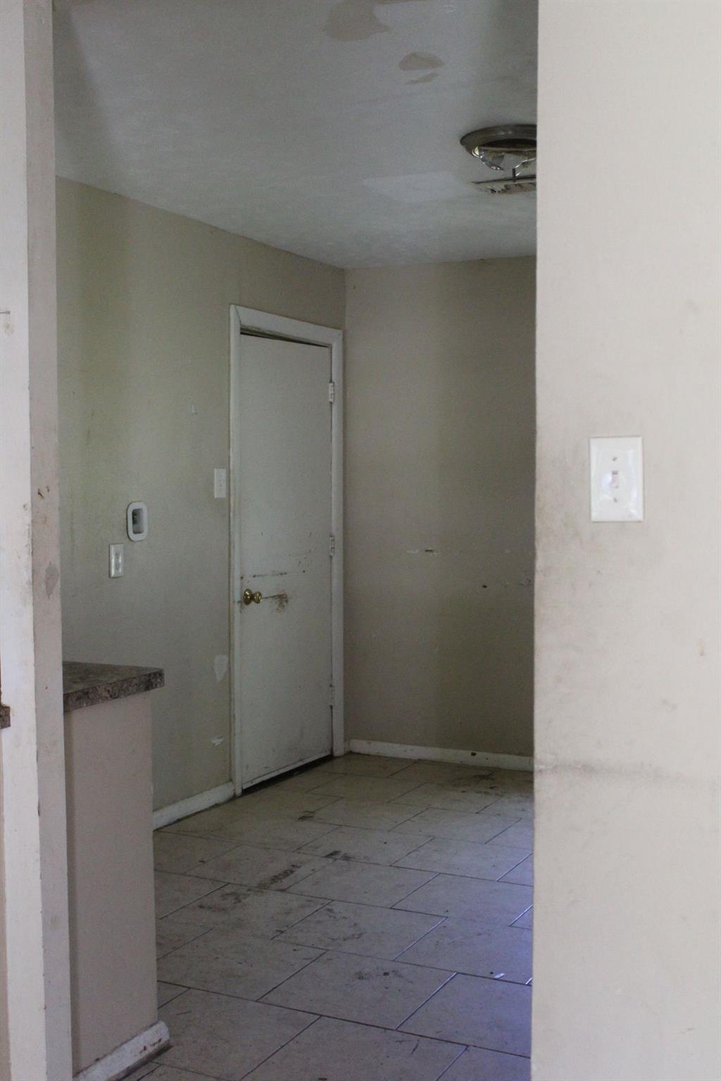 4813 Angleton Street, Houston