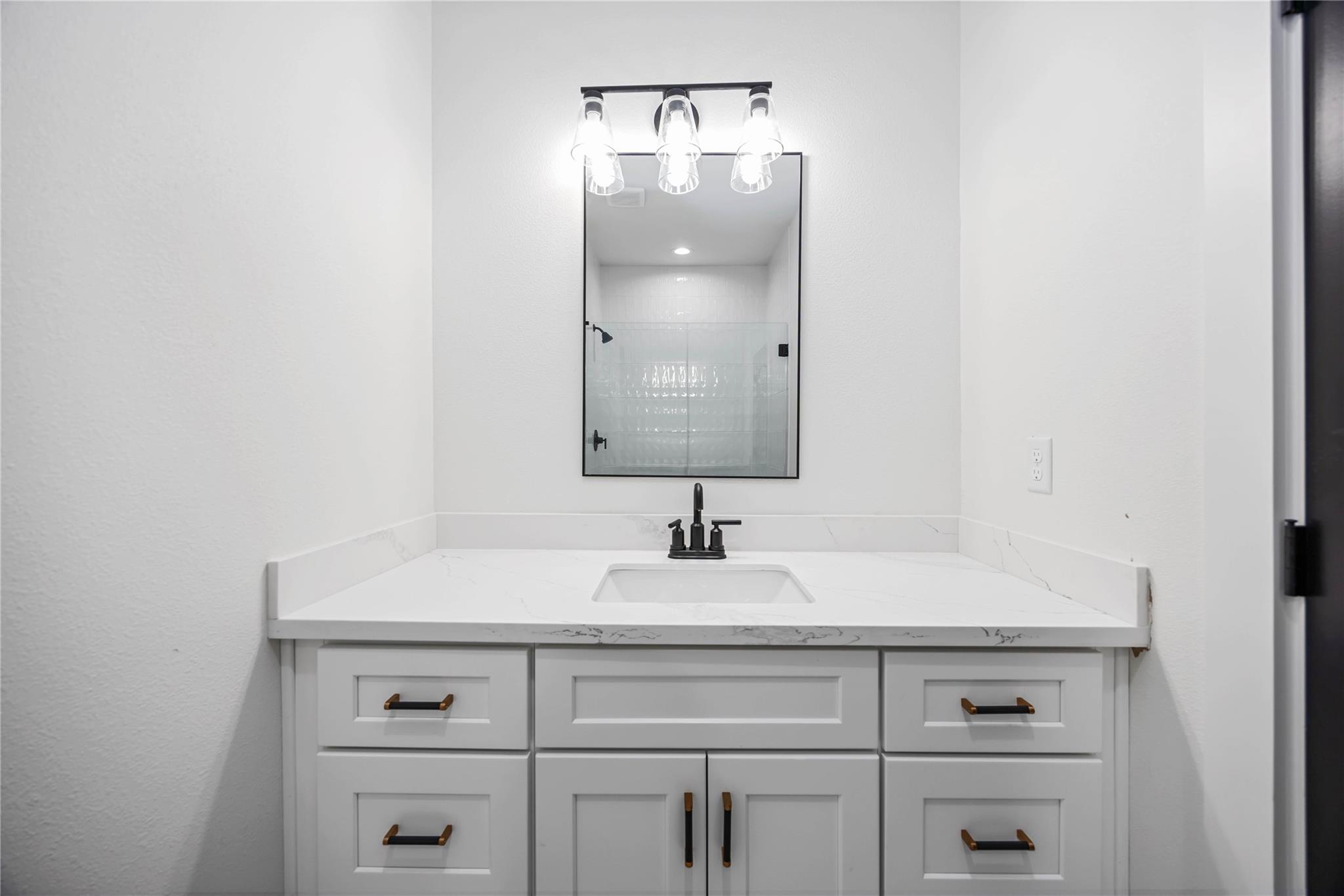 8101 Venus Street, Houston Unit: A/B