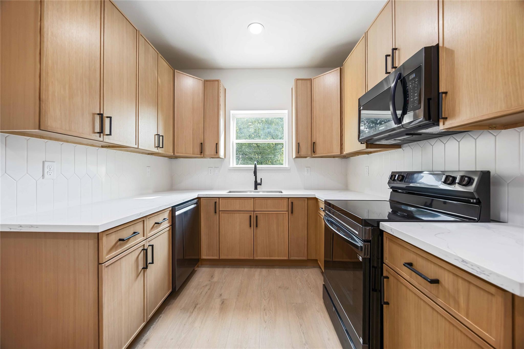 8101 Venus Street, Houston Unit: A/B