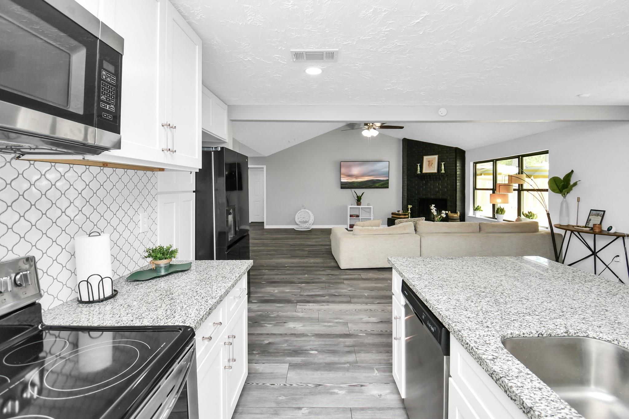 5706 Sunnygate Drive