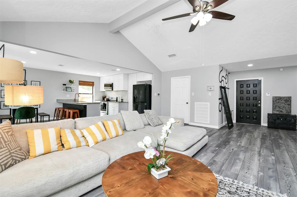 5706 Sunnygate Drive