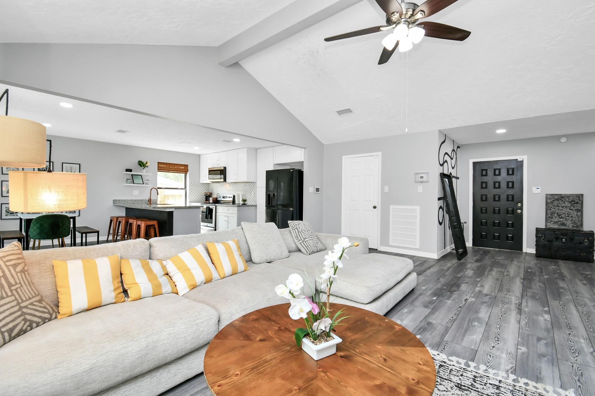 5706 Sunnygate Drive