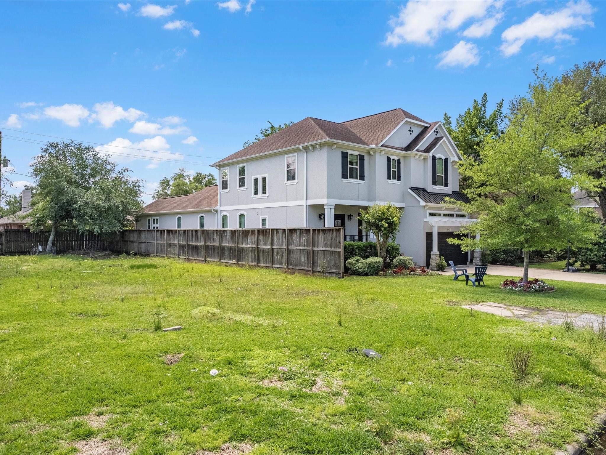 4921 Chestnut Street