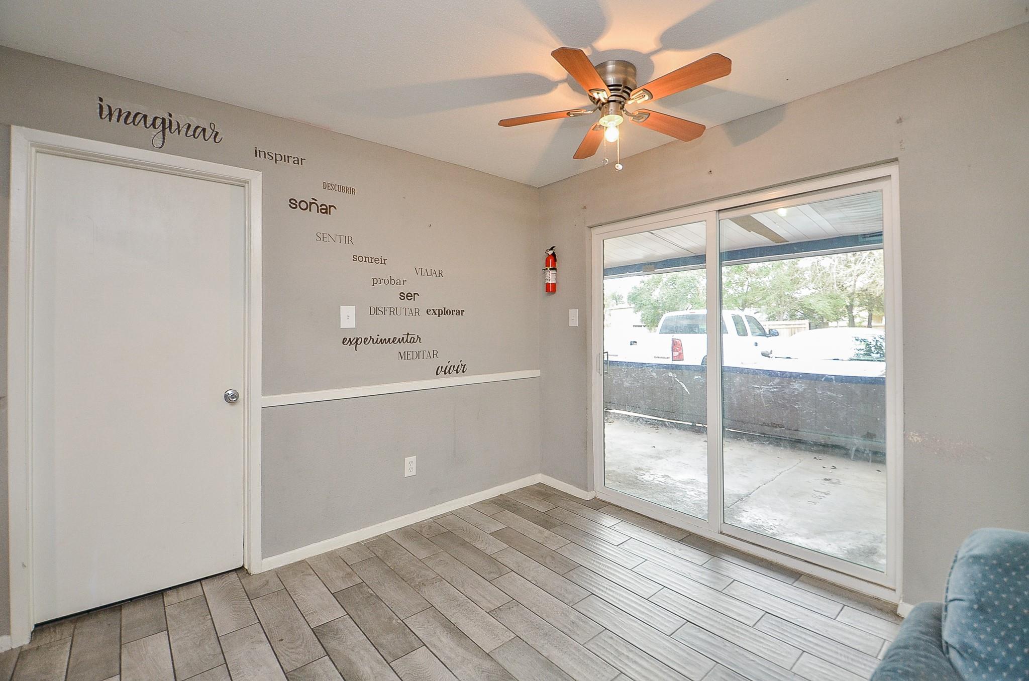 2119 Barr Street, Houston