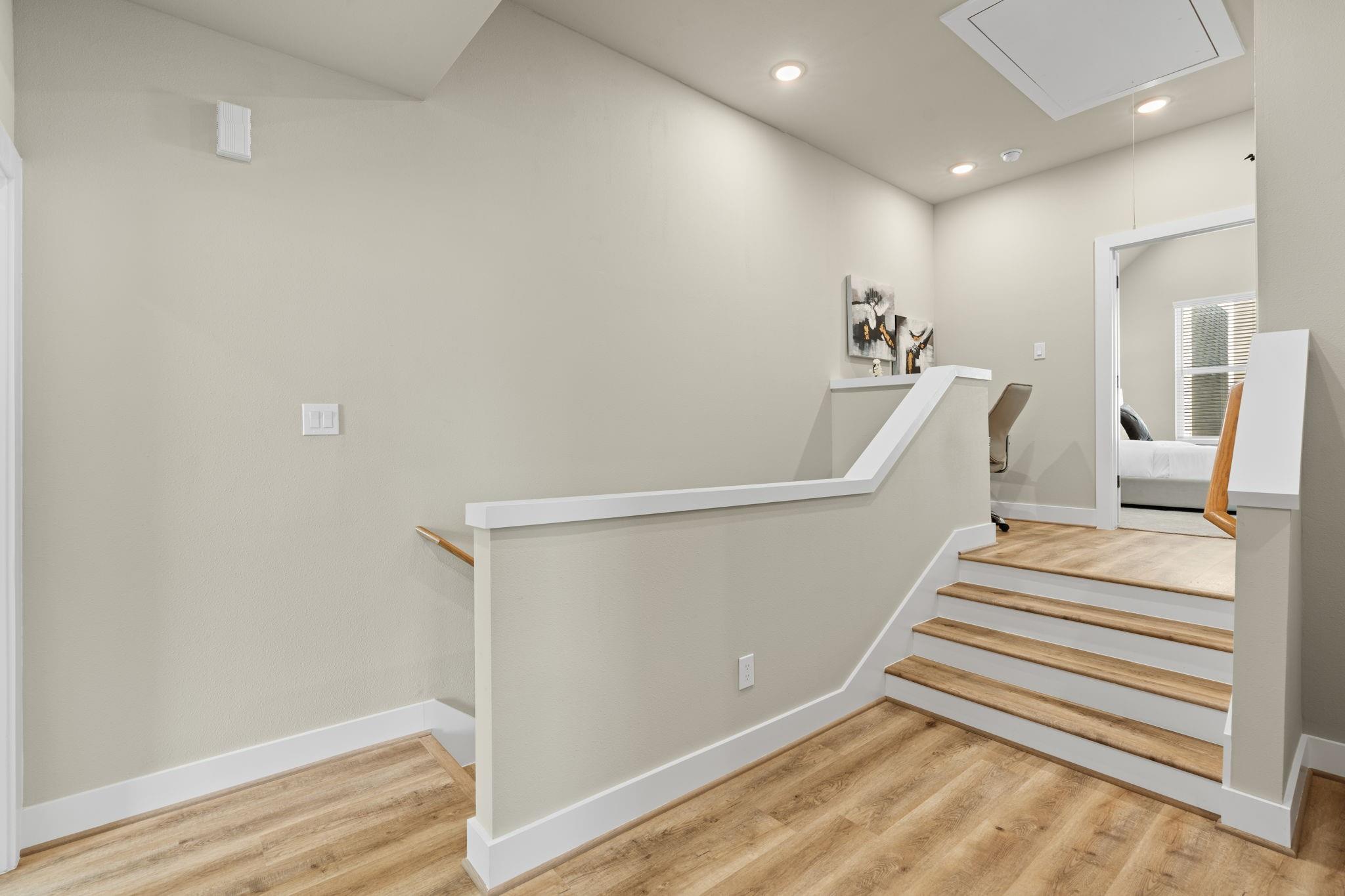 5812 Francis Oak Place Place