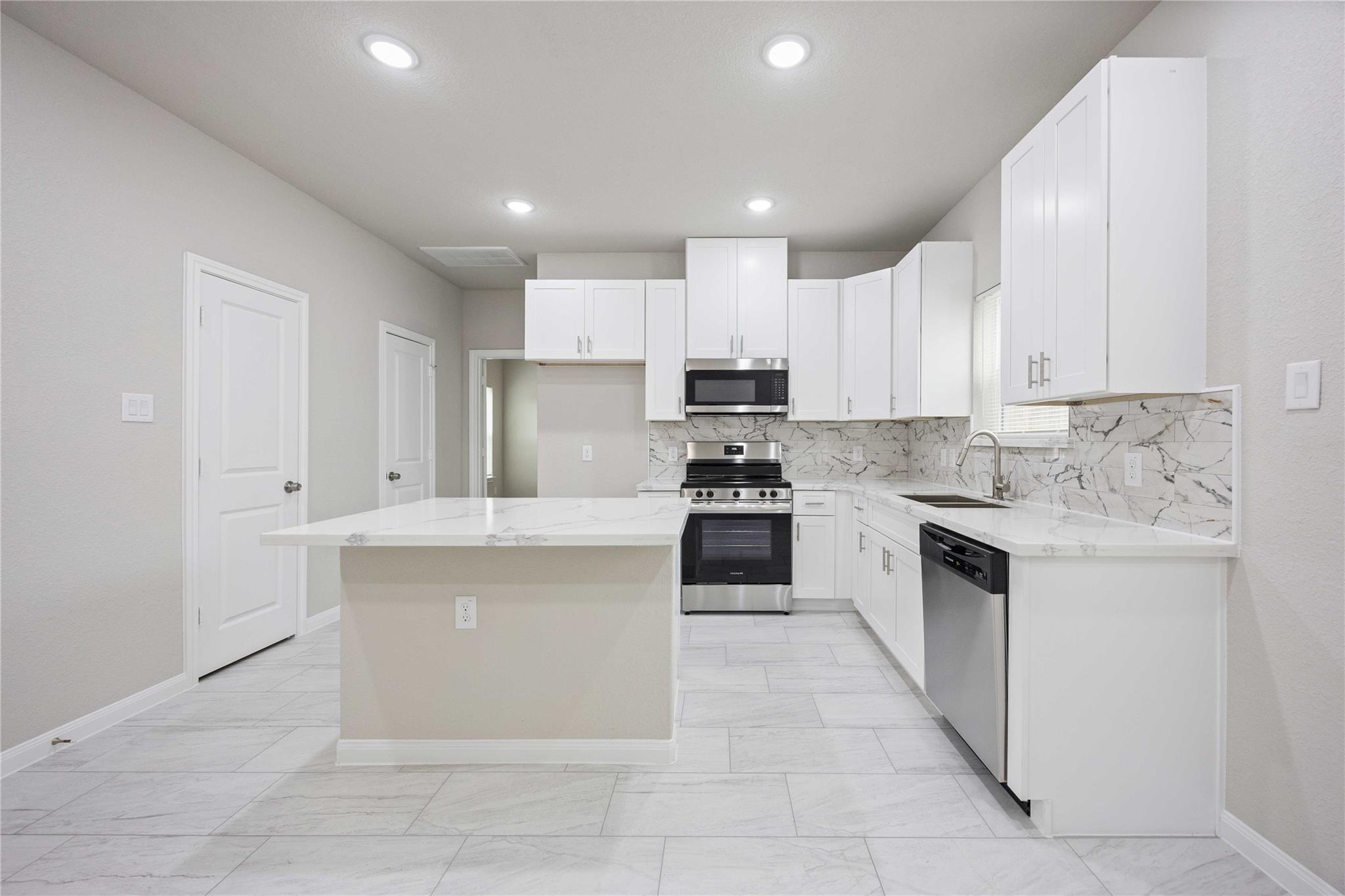 8004 Birmingham Street Unit: A/B