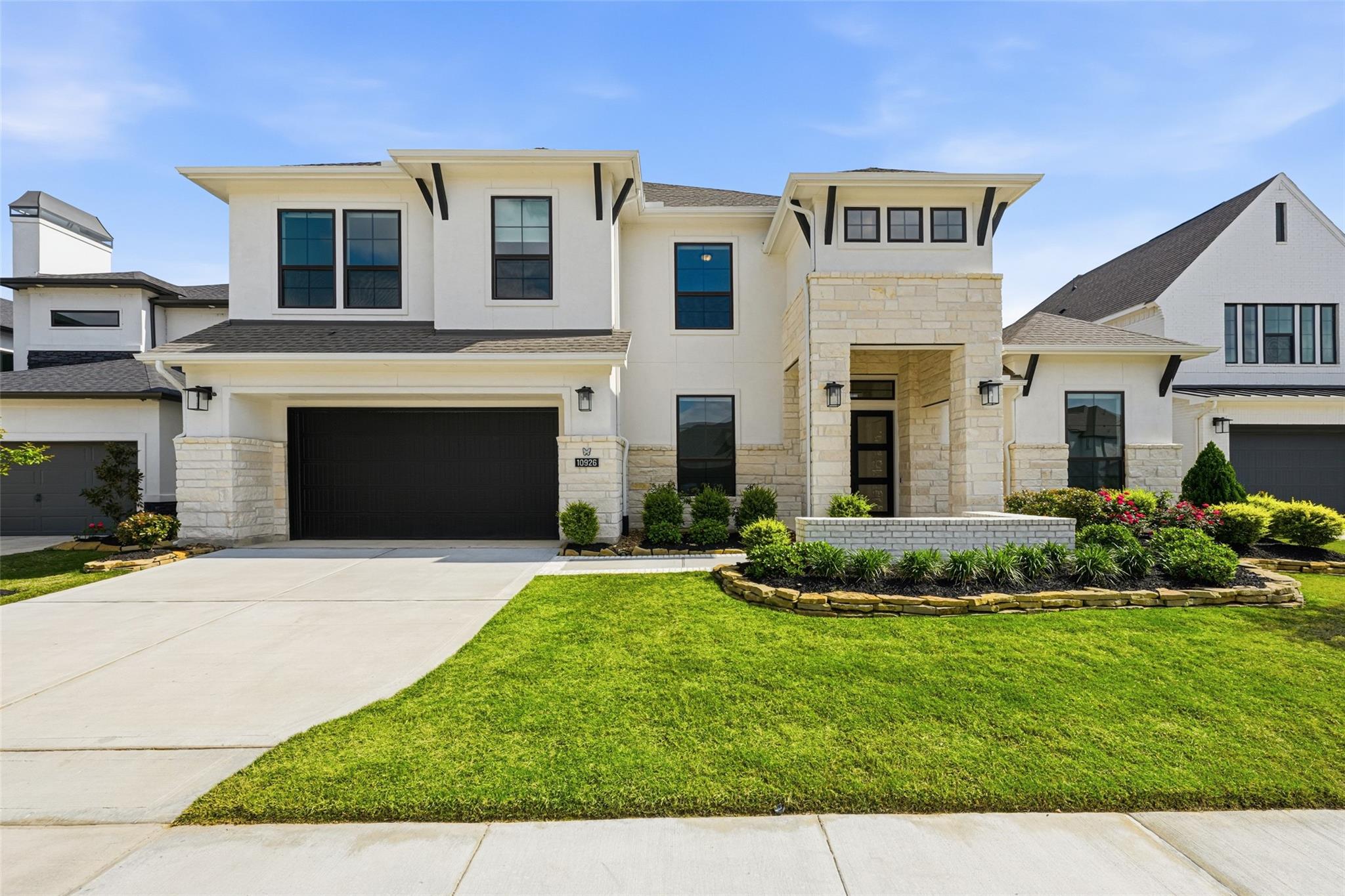 10926 White Mangrove Drive