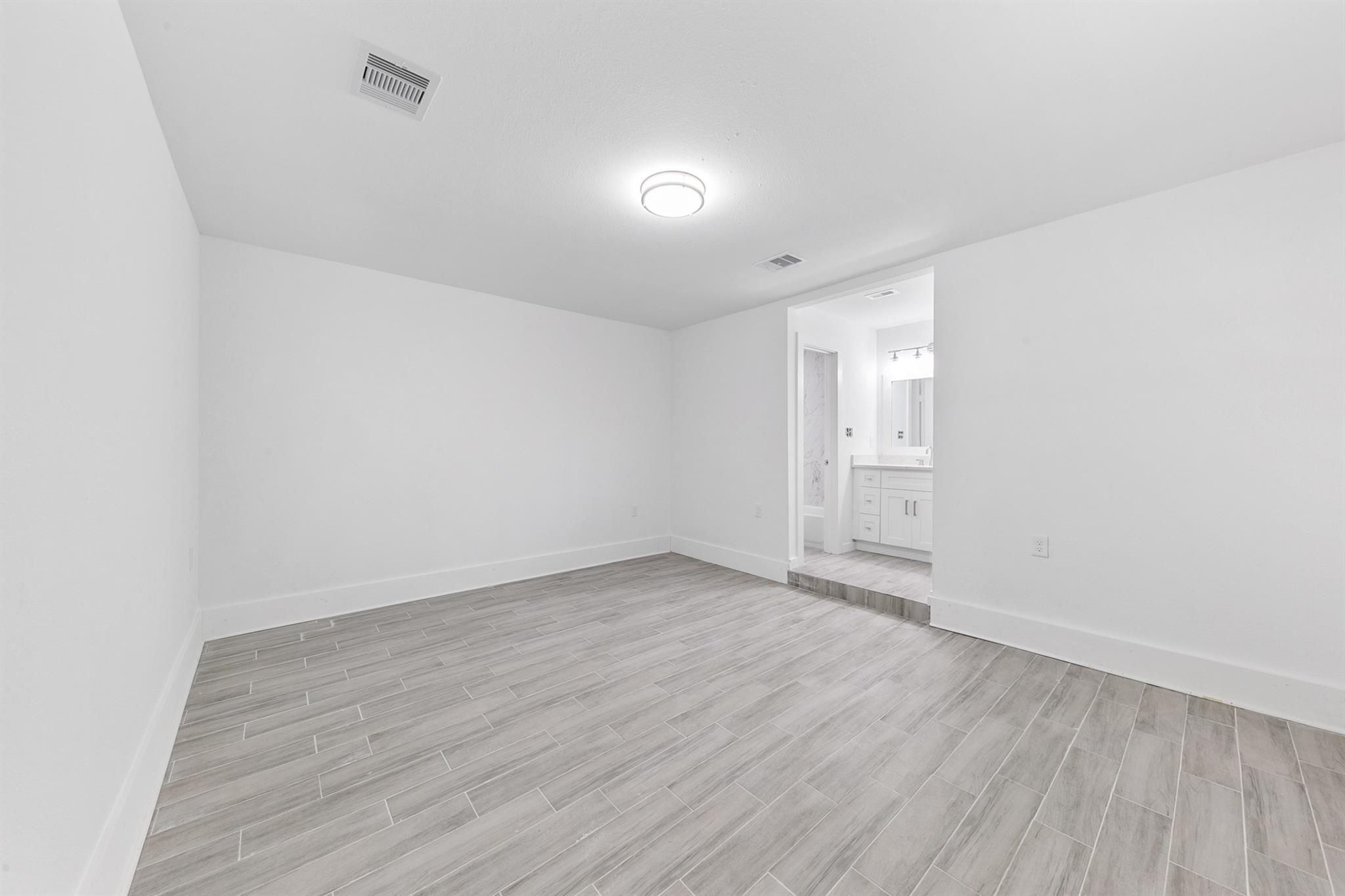 8311 Quail Burg Lane